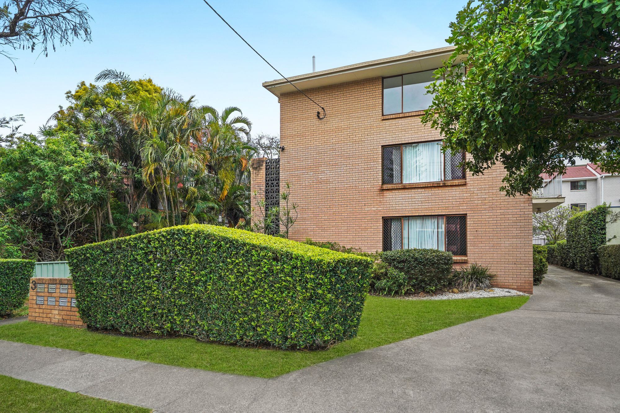 4/3 Robert Street — photo 12 of 18