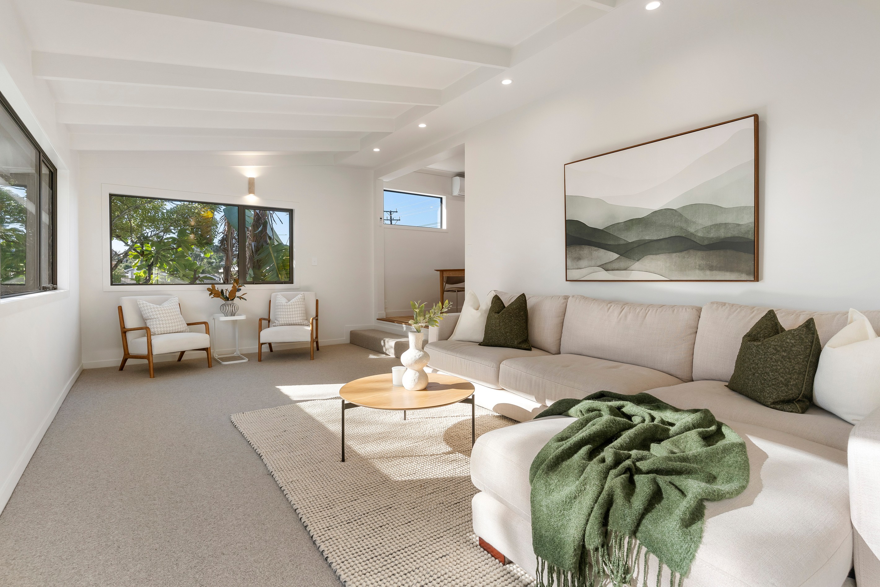 583 East Coast Road, Browns Bay, North Shore City