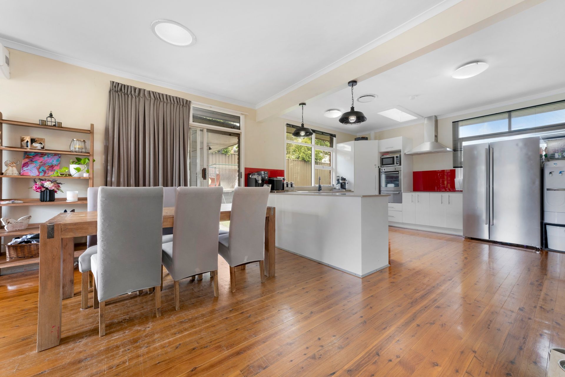 2 Brock Avenue — photo 6 of 26