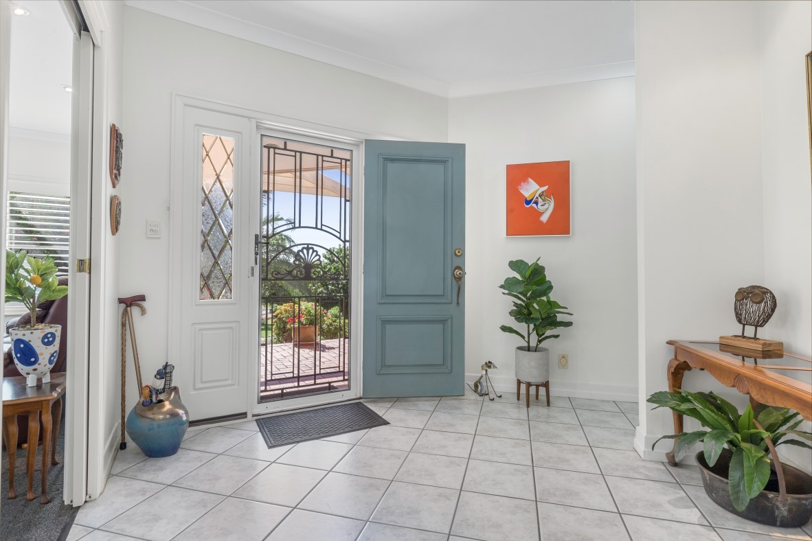 66 Oxford Crescent, Bridgeman Downs, QLD 4035