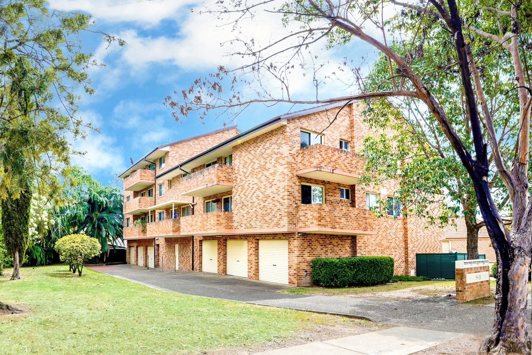 9-11 Haynes Street, Penrith NSW 2750