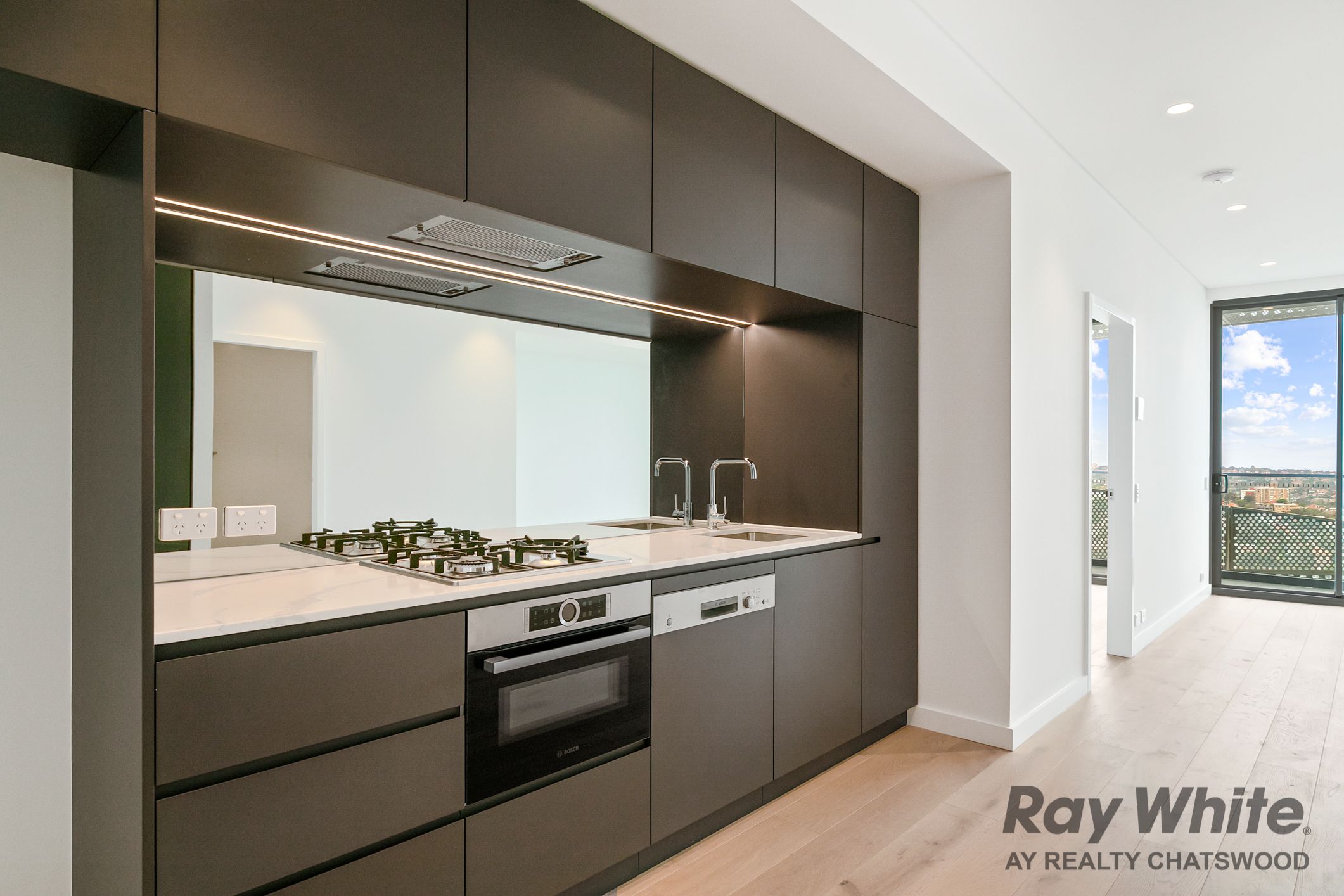 1705/221 Miller Street, North Sydney, NSW 2060