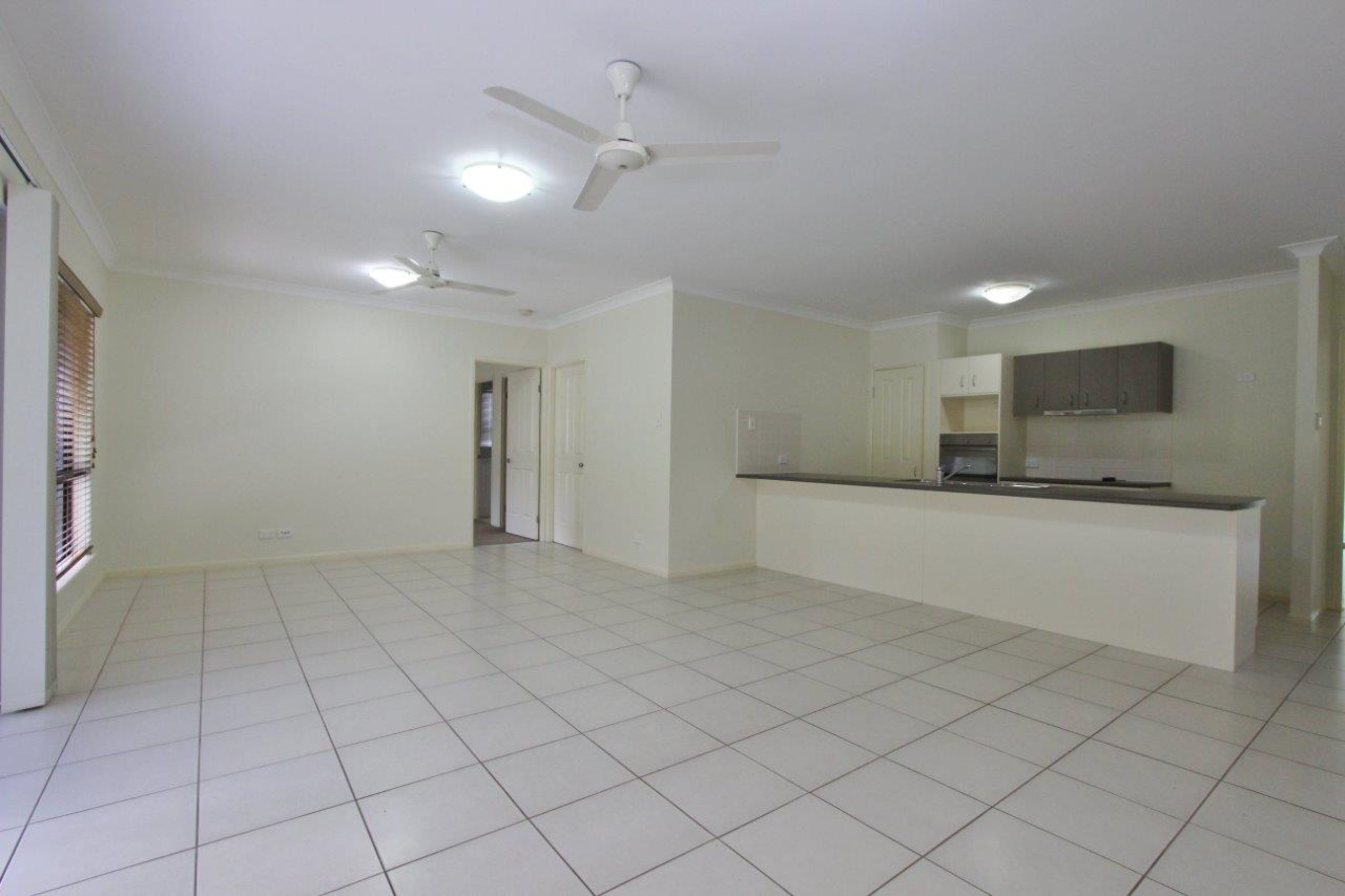 3 Chandra Close, Redlynch, QLD 4870