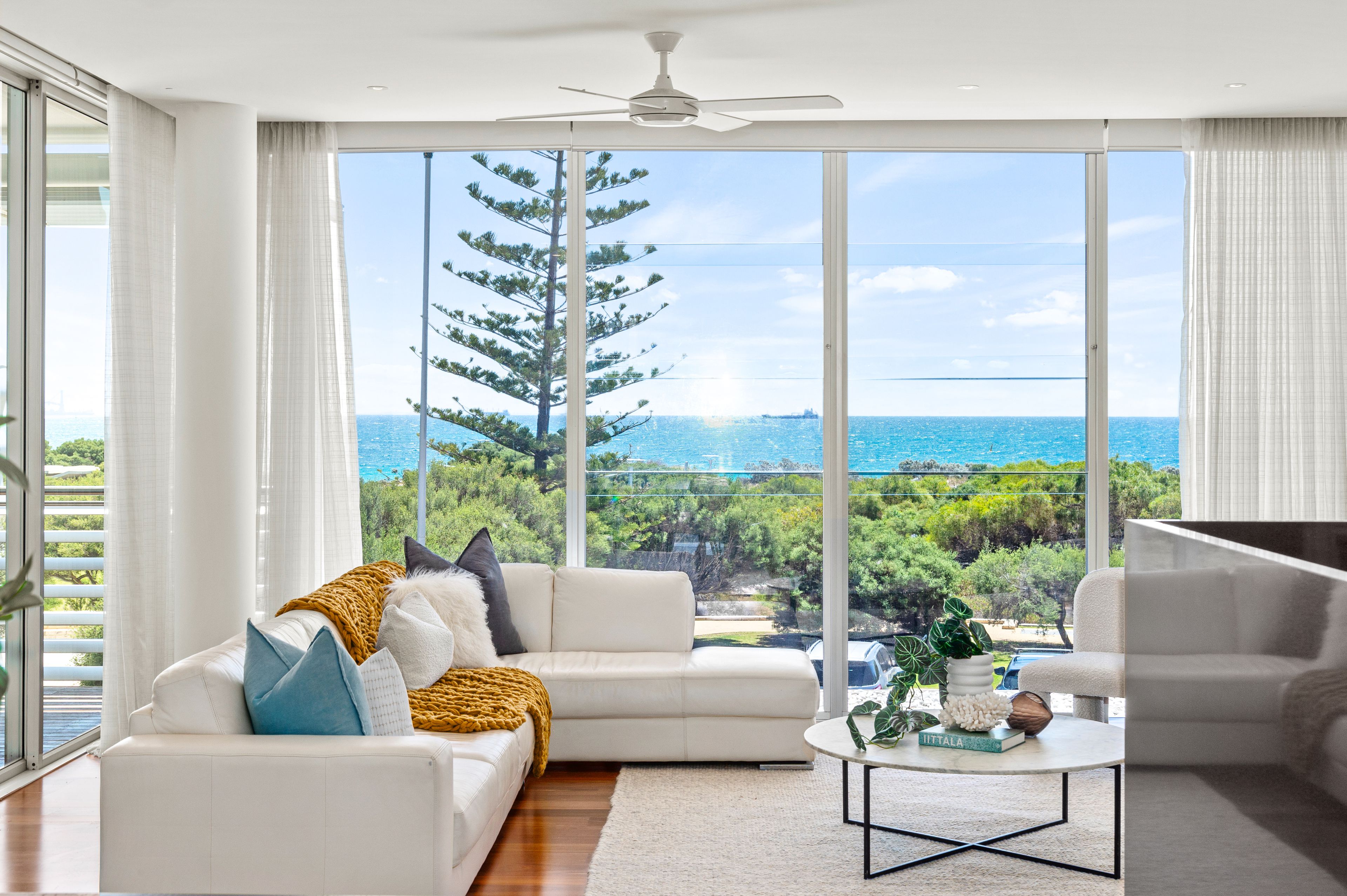 6/1 Freeman Loop, North Fremantle, WA 6159