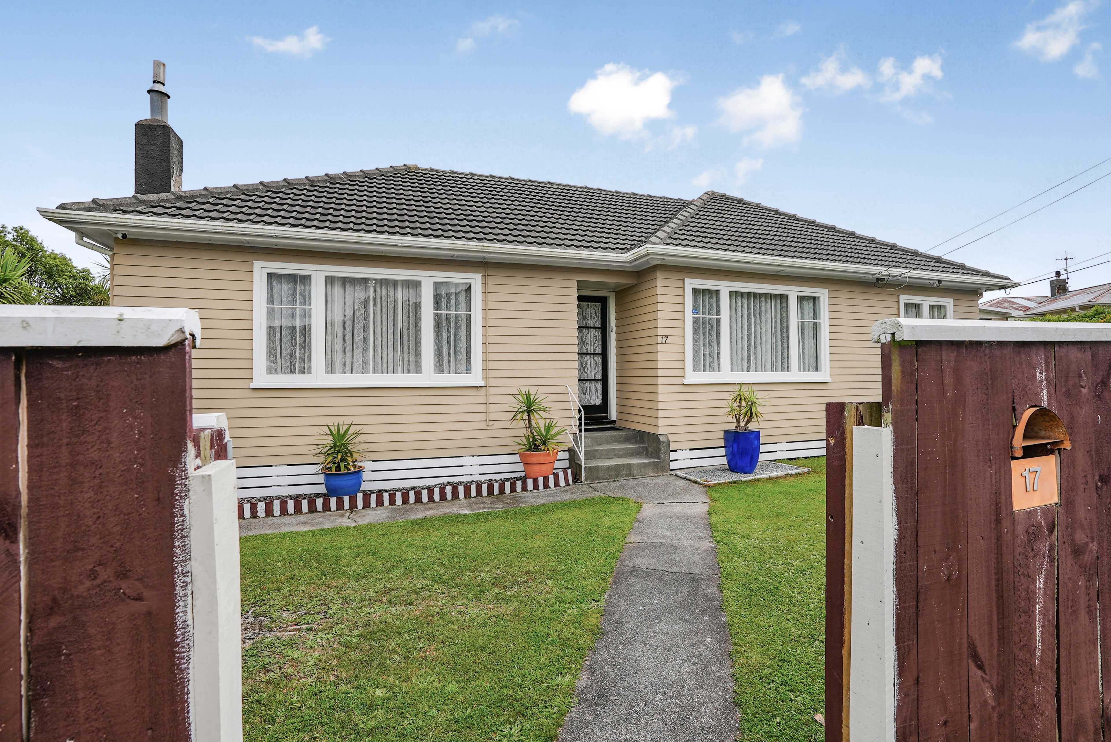 17 Nelson Crescent, Wainuiomata, Lower Hutt City
