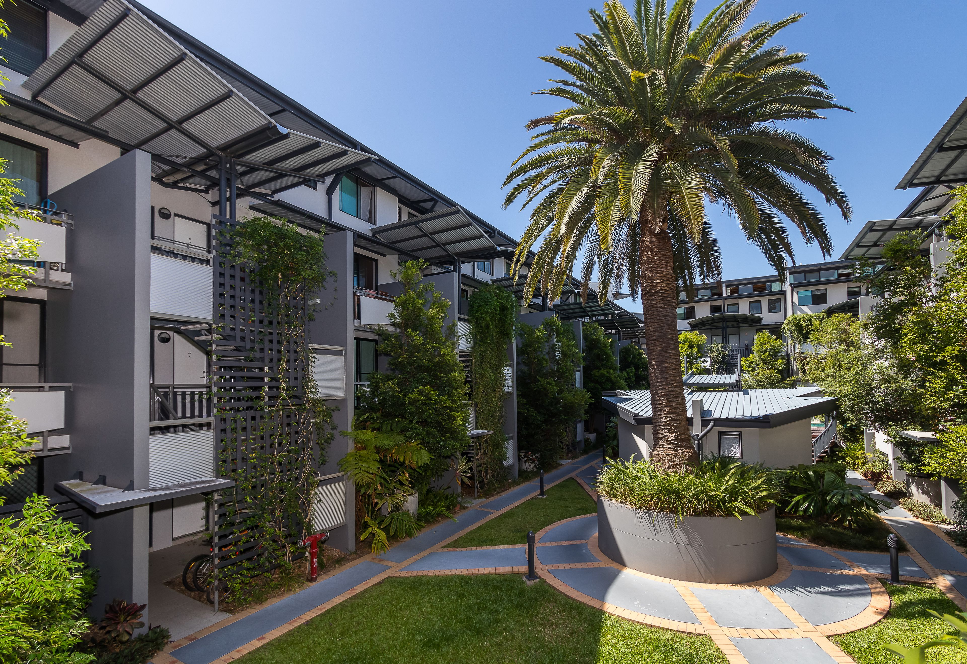 206/139 Commercial Road, Teneriffe, QLD 4005