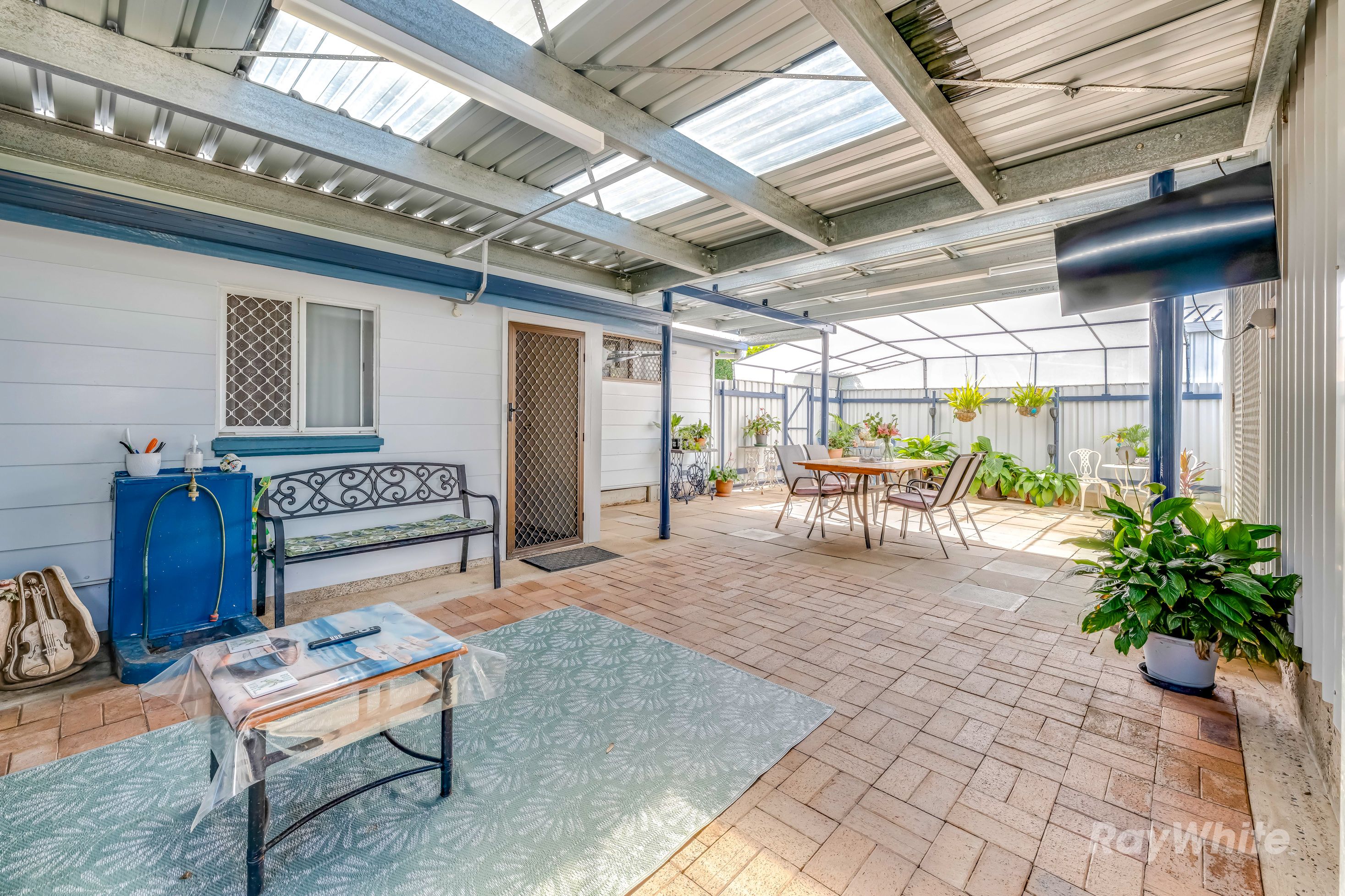 8 George Street — photo 17 of 30
