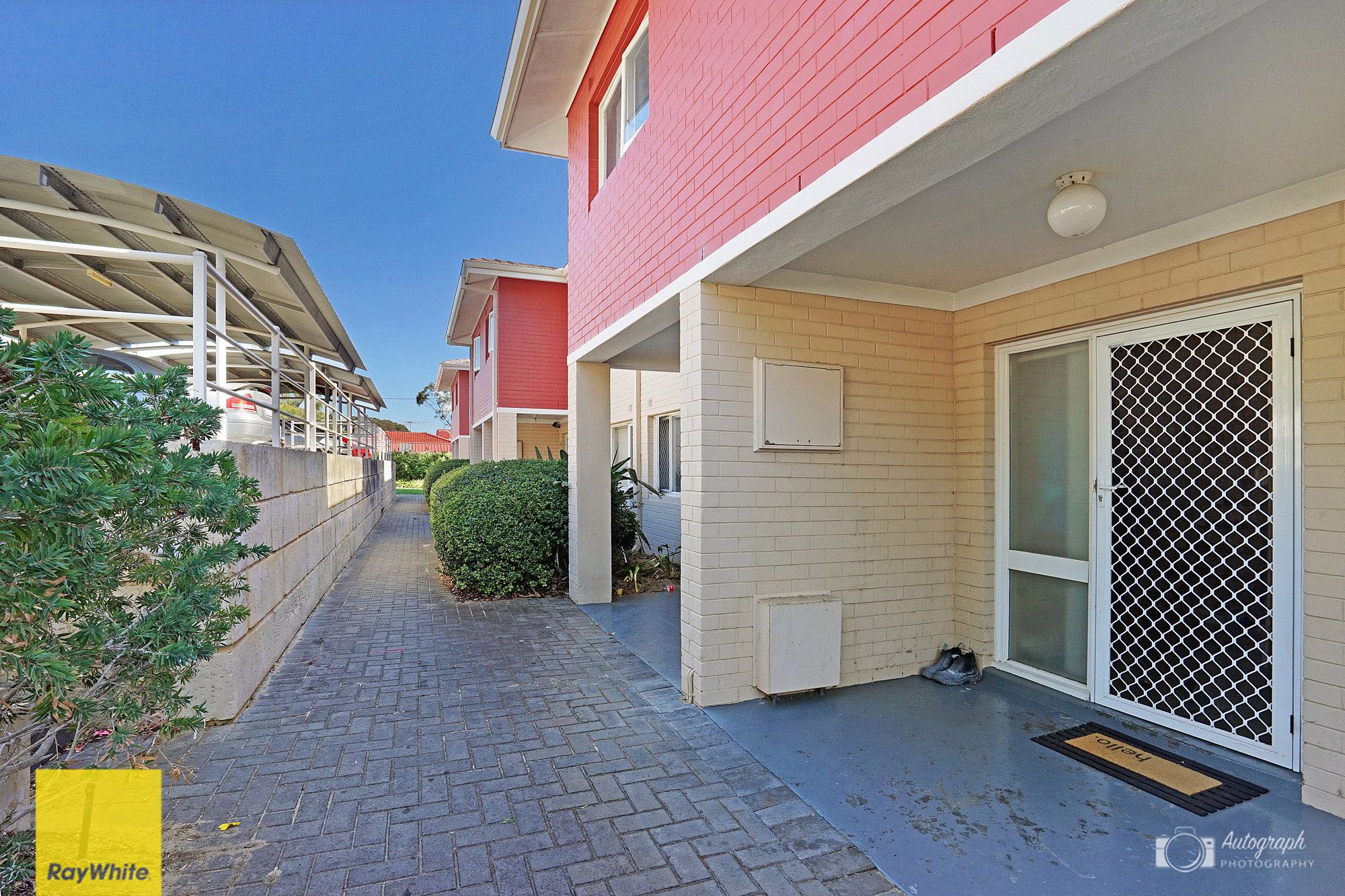 32 Pointer Way, Girrawheen WA 6064