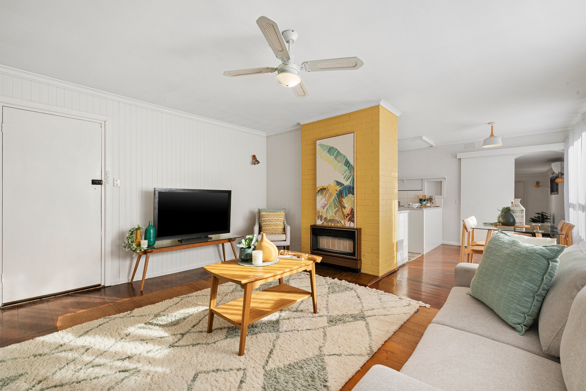 45 Johnson Drive, Ferntree Gully, VIC 3156