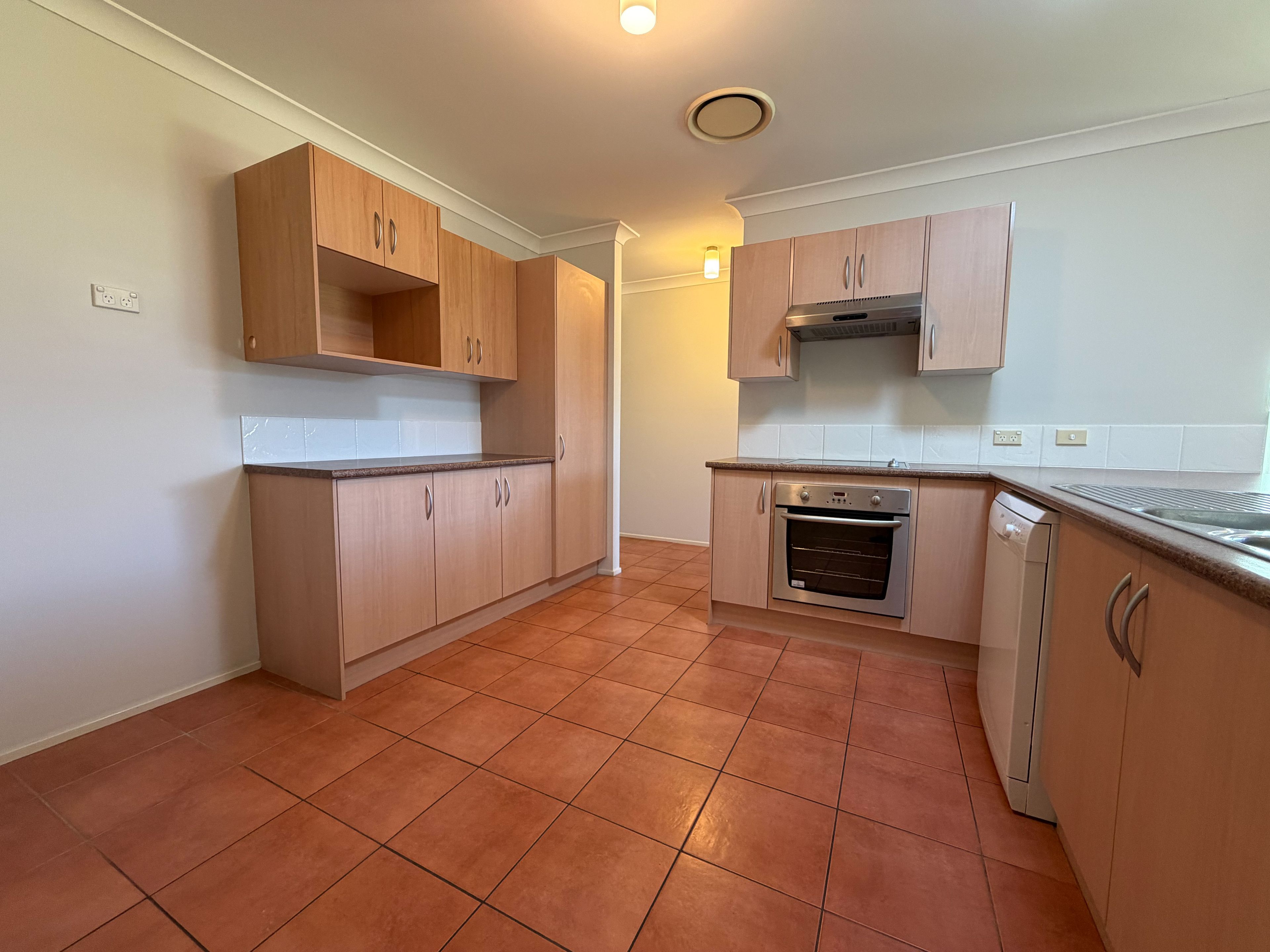 84 Ridgetop Drive, Glenmore Park, NSW