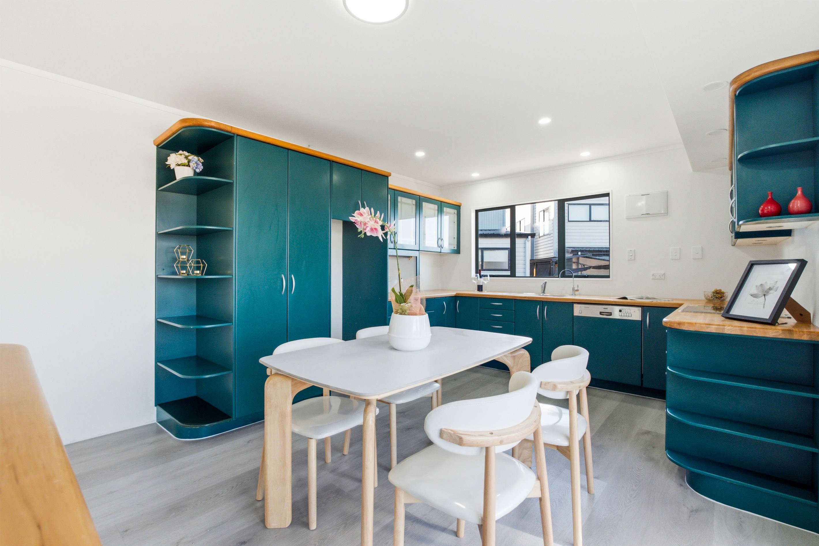 512 Glenfield Road, Glenfield, North Shore City