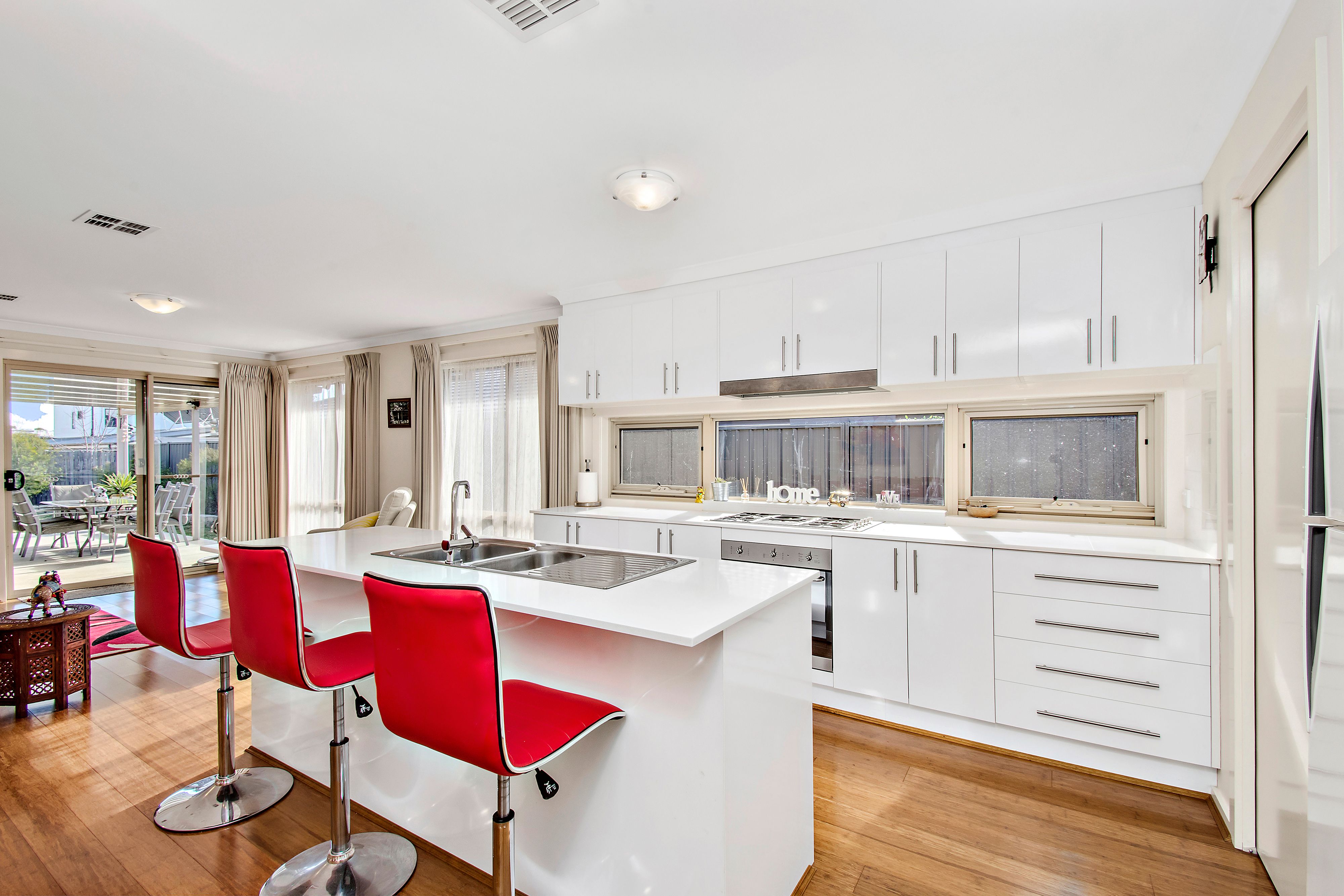49 Harold White Avenue, COOMBS, ACT 2611
