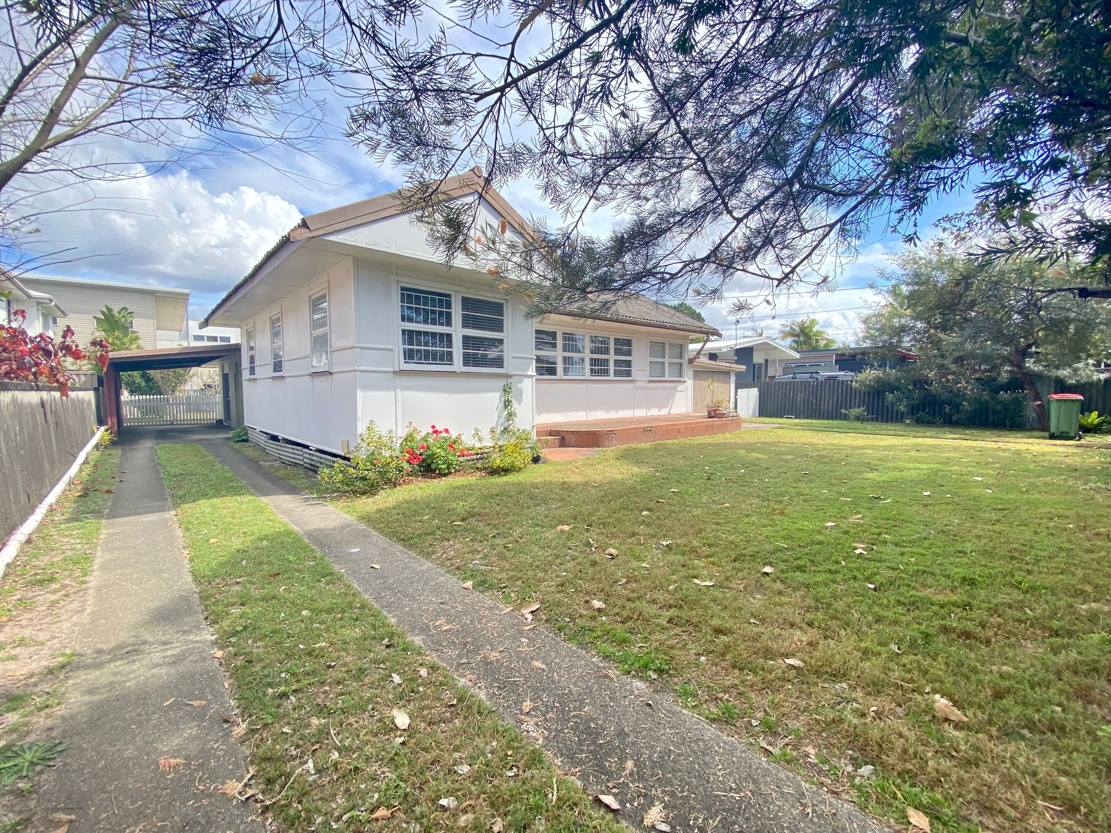 382 Cypress Terrace North, Palm Beach, QLD 4221