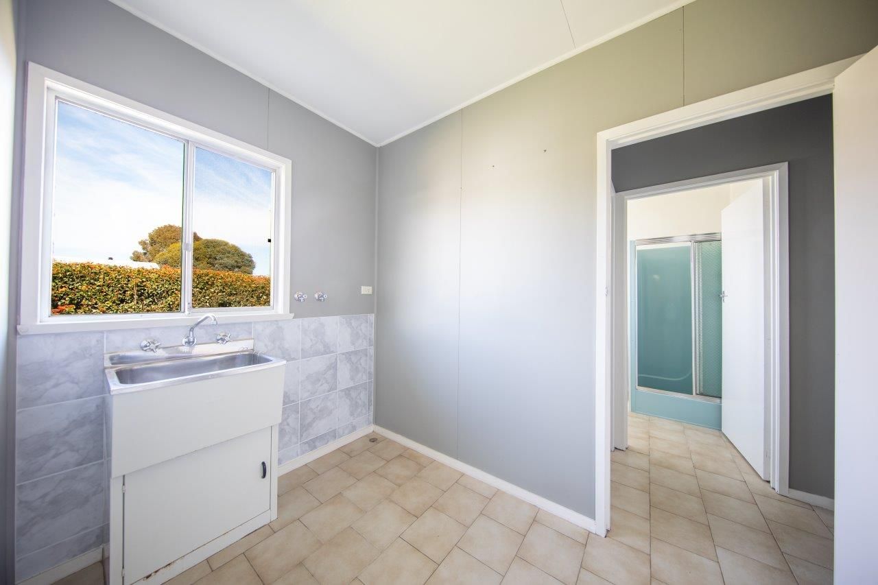 14 TEAGUE Street — photo 8 of 15