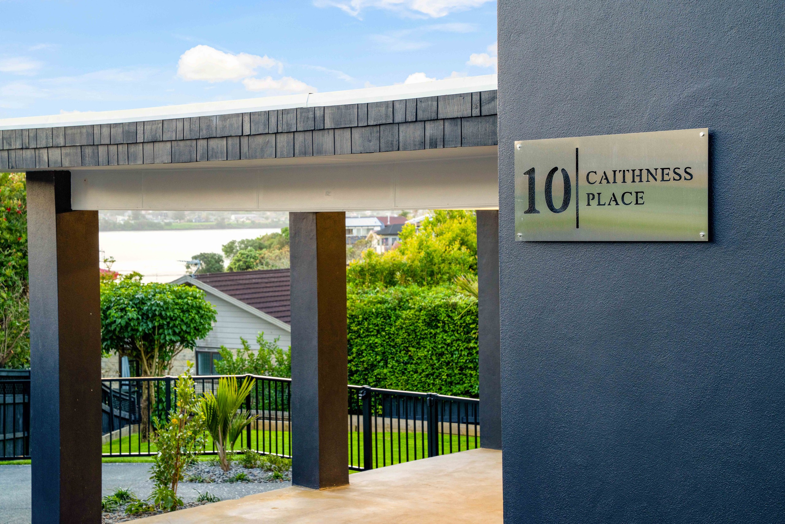 10 Caithness Place, Farm Cove, Manukau City