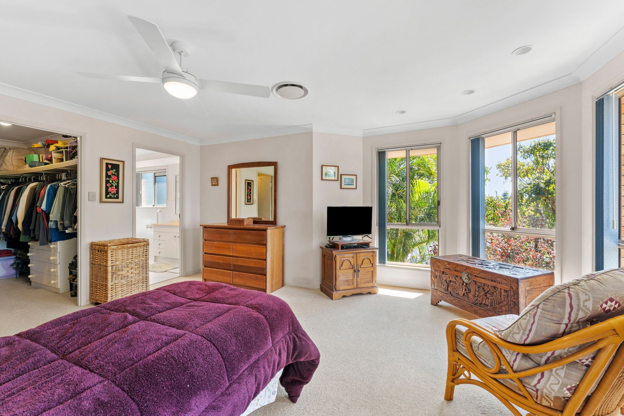 11 Nottingham Place — photo 15 of 27