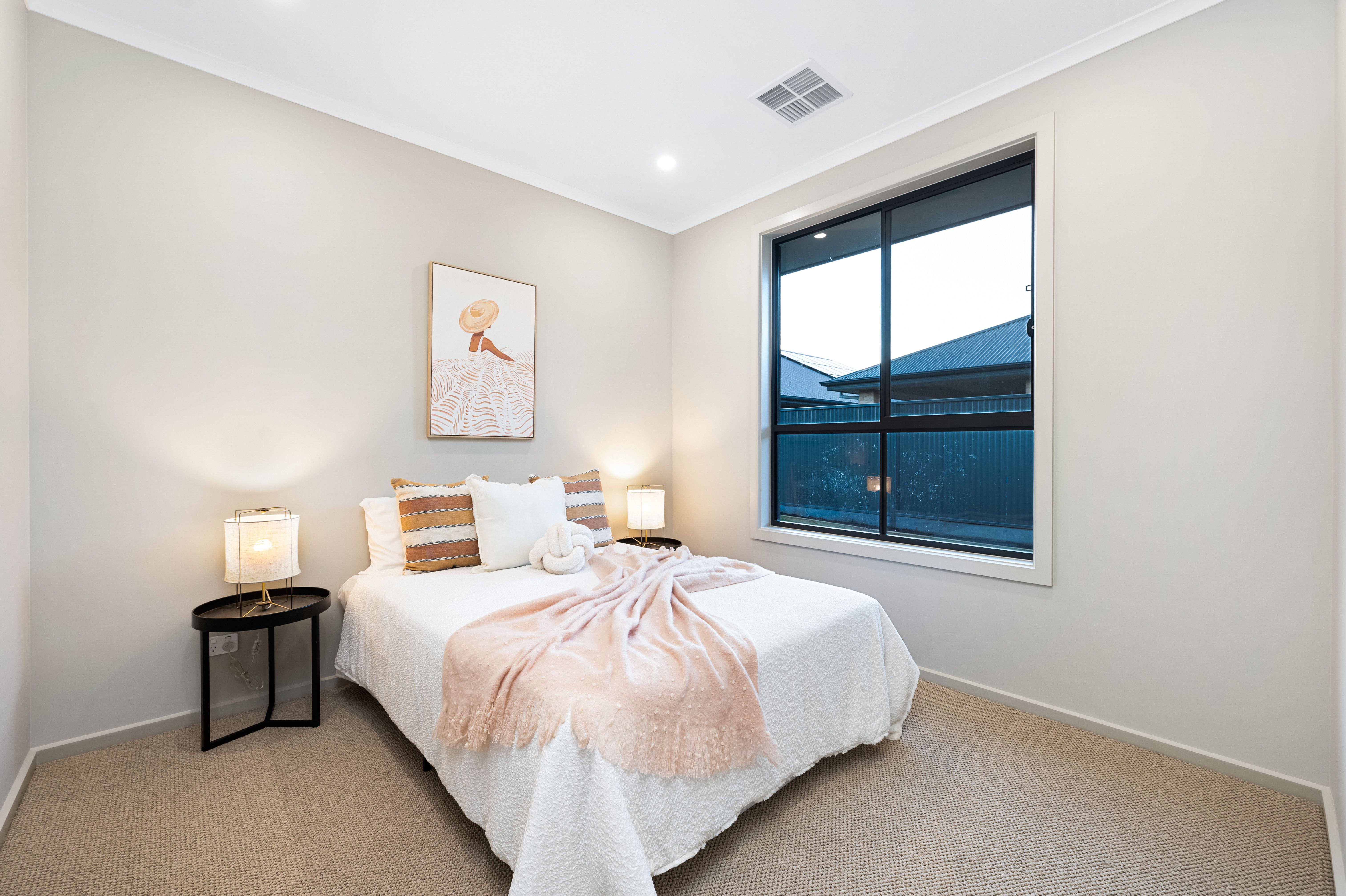 7 PRIMROSE Avenue — photo 16 of 19
