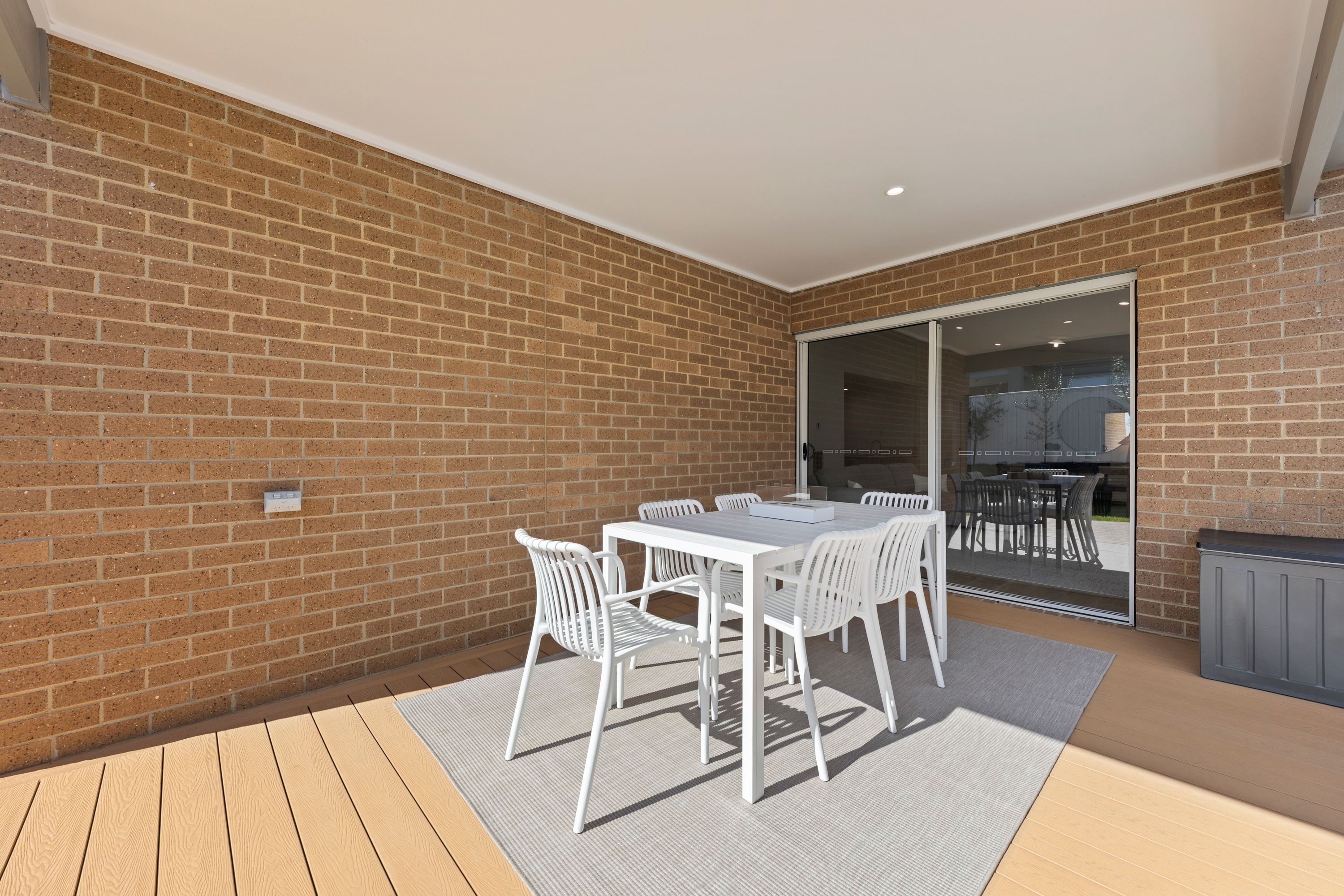 6 Atherton Avenue — photo 18 of 28