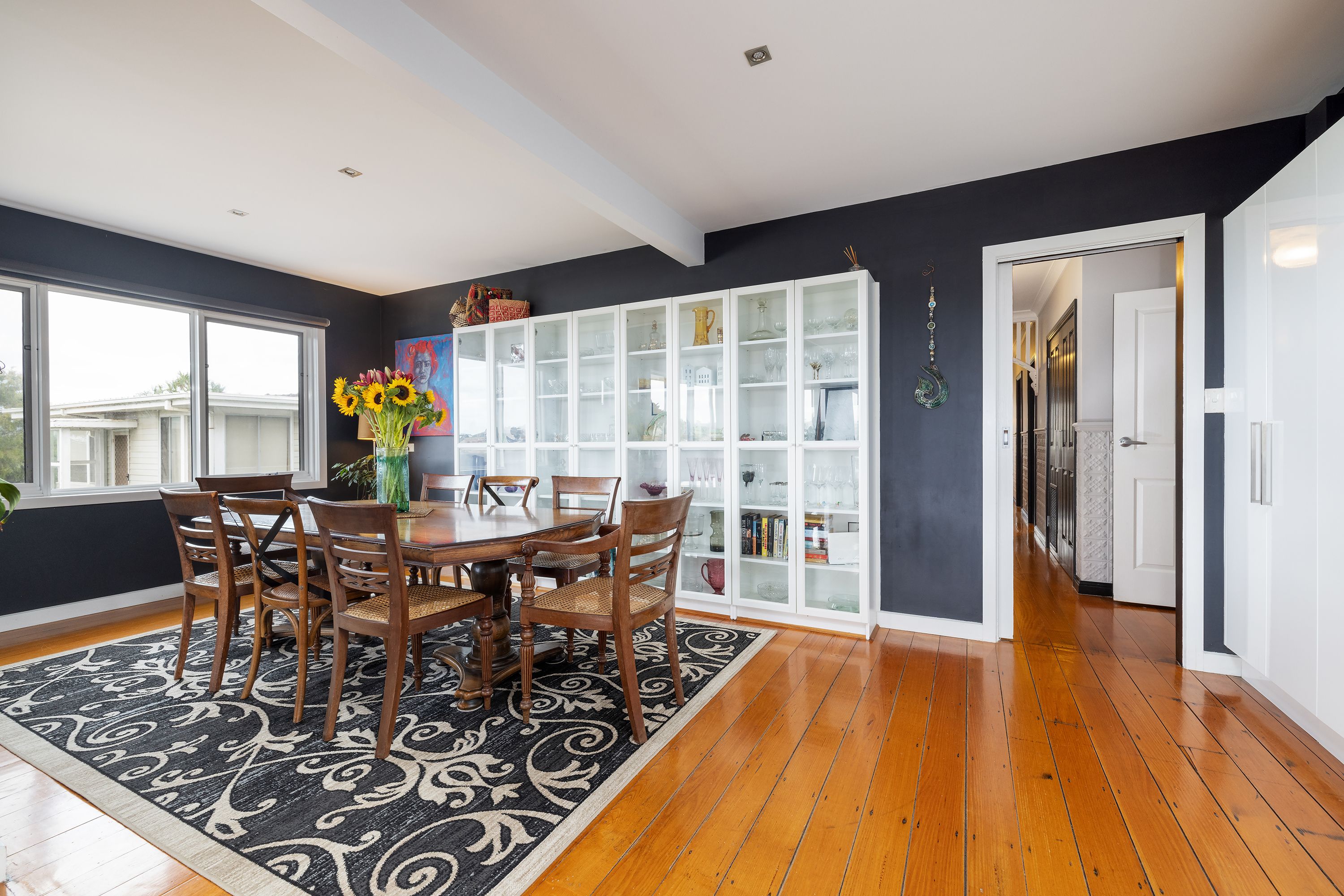 8 Lynden Grove — photo 6 of 20