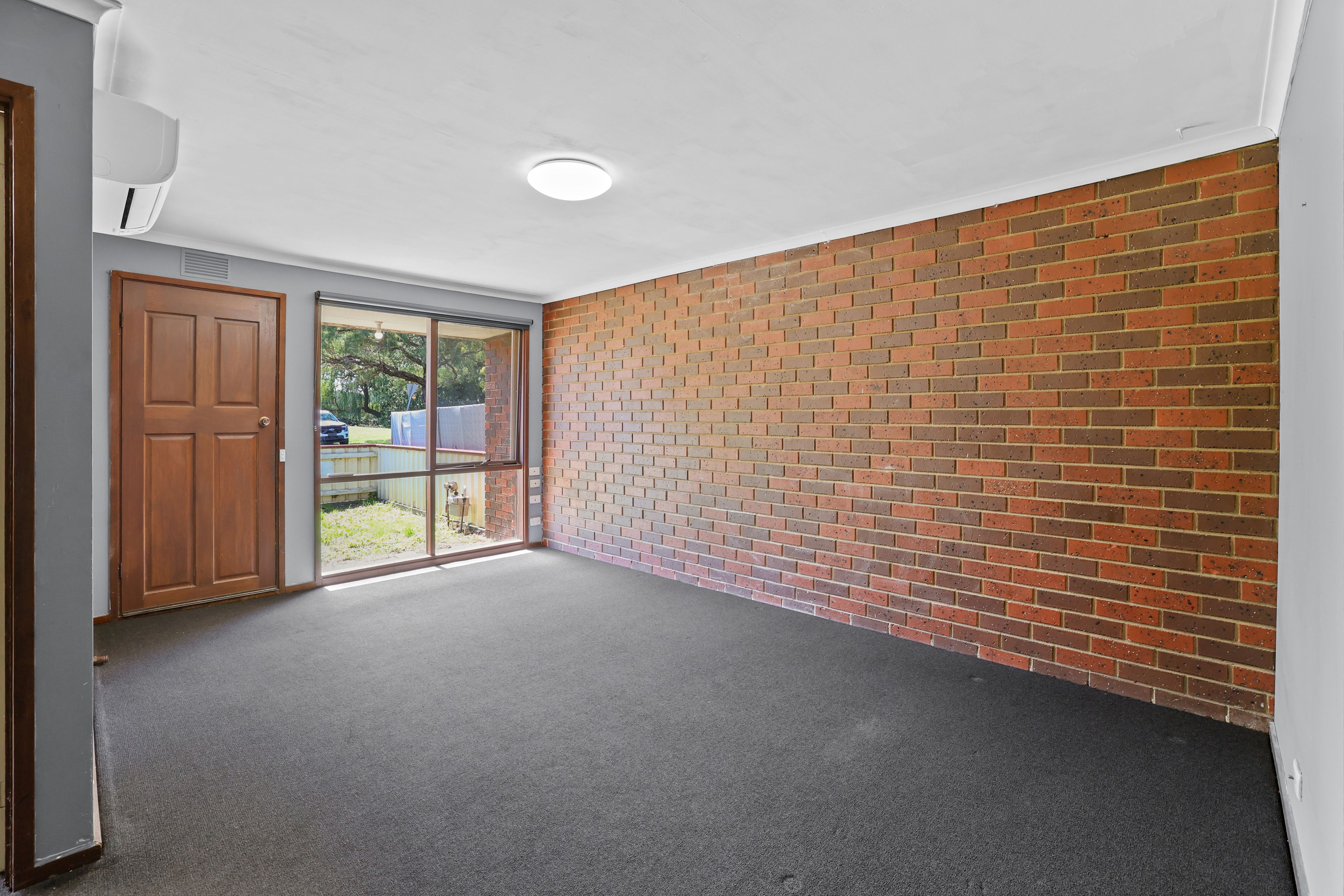 1/2 Hunter Street, Moe, VIC 3825