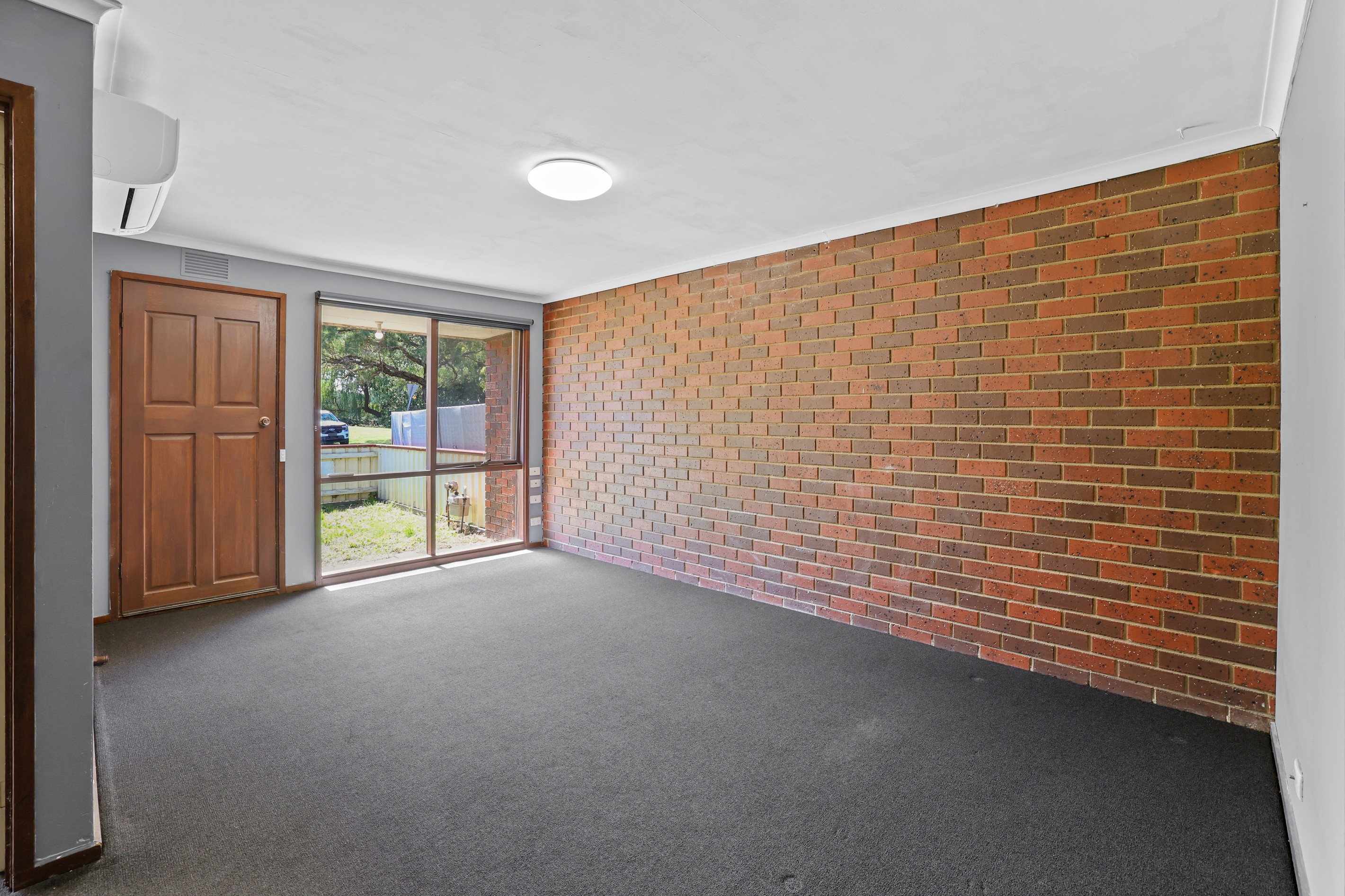 1/2 Hunter Street, Moe, VIC 3825