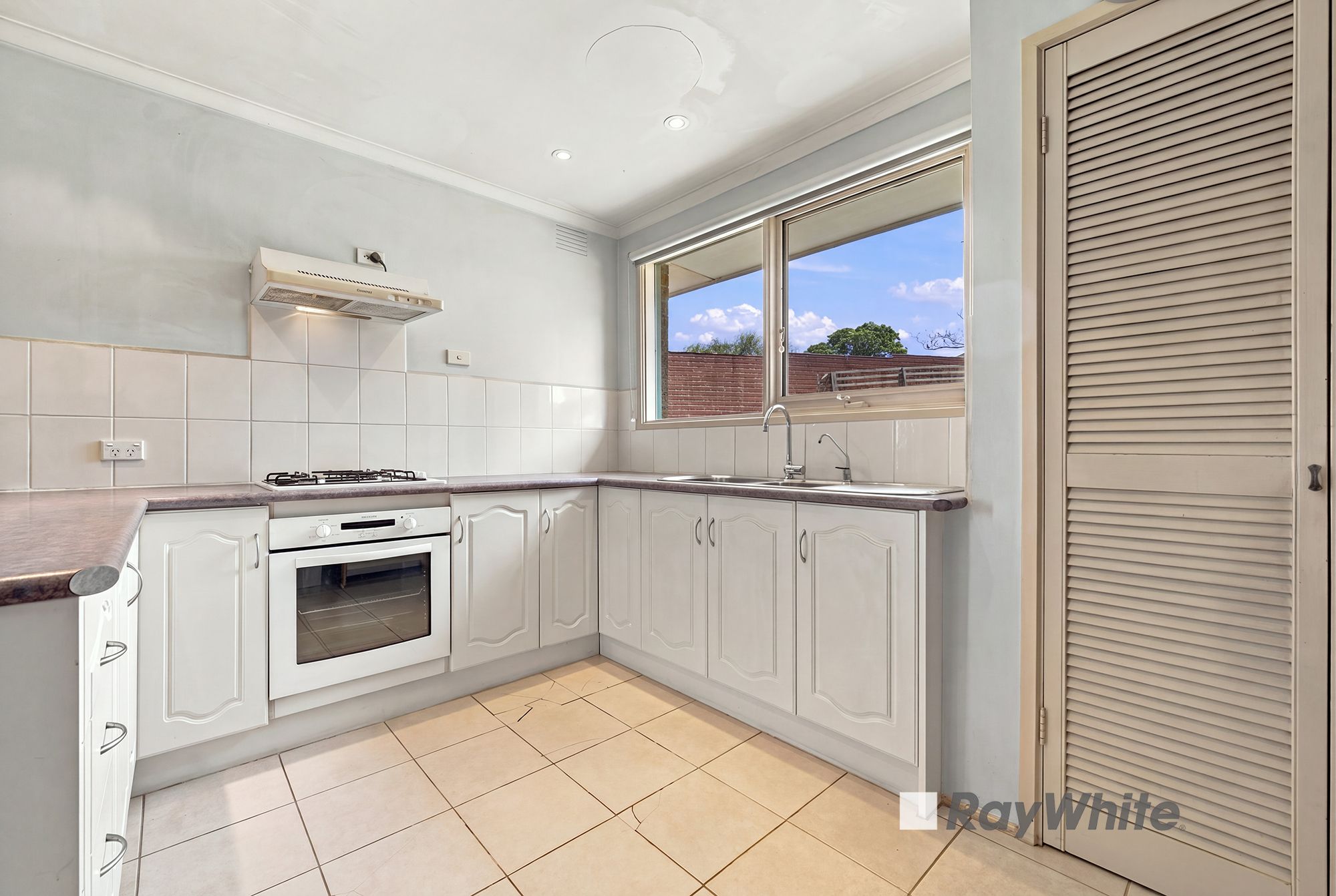 69 Alexander Street — photo 6 of 24