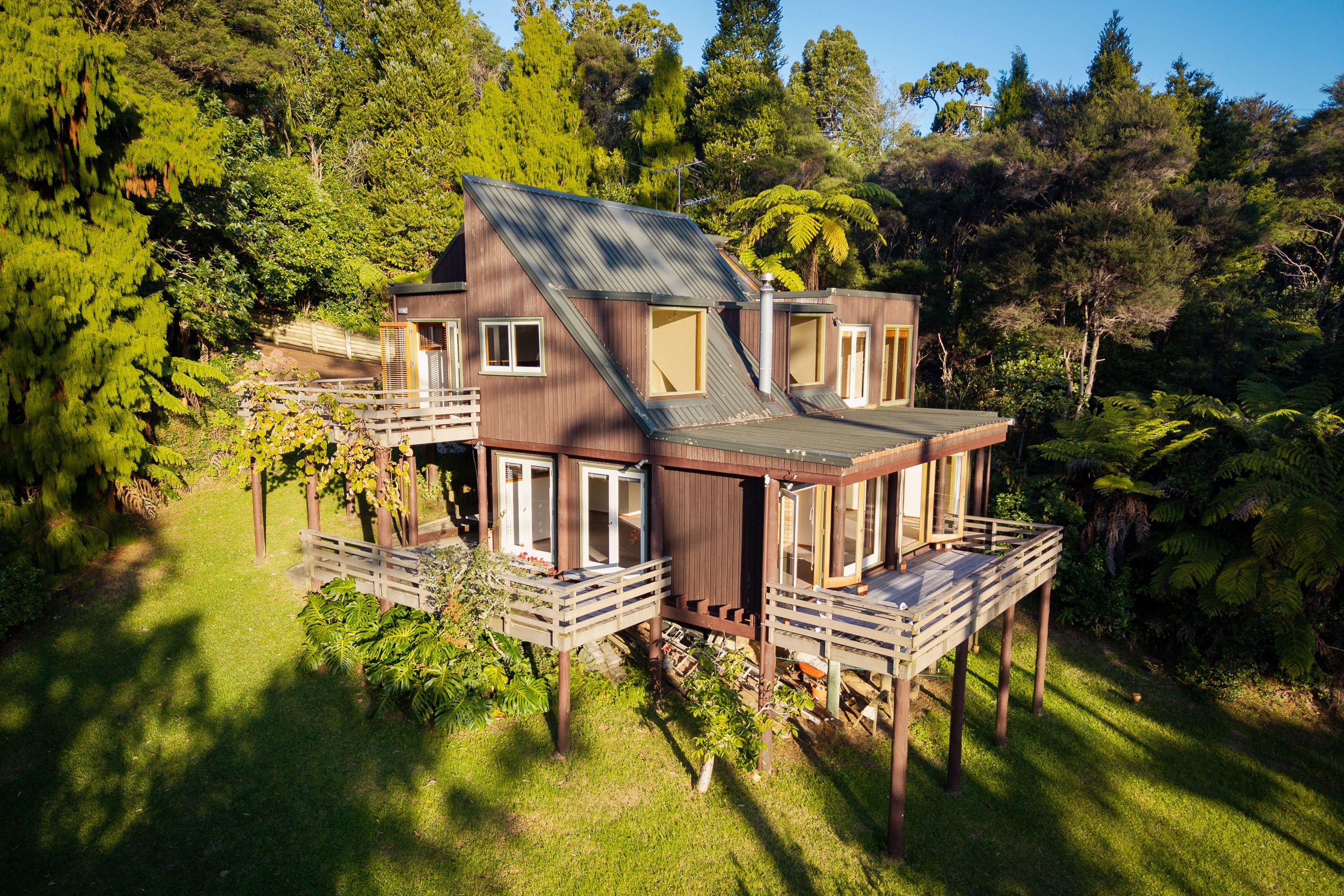 781 West Coast Road, Oratia, Waitakere City