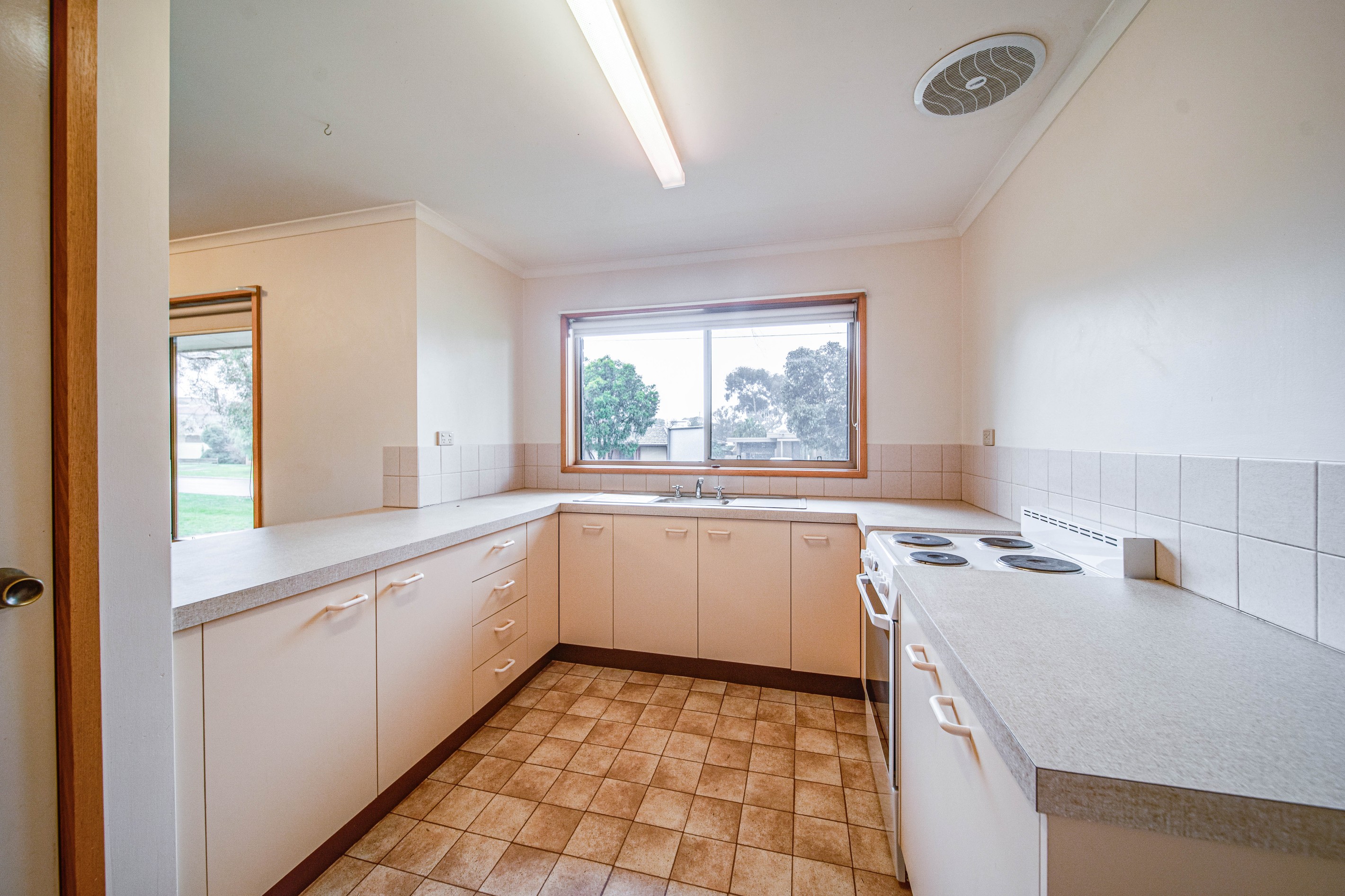 3/16 Aspinall Street, Golden Square, VIC 3555