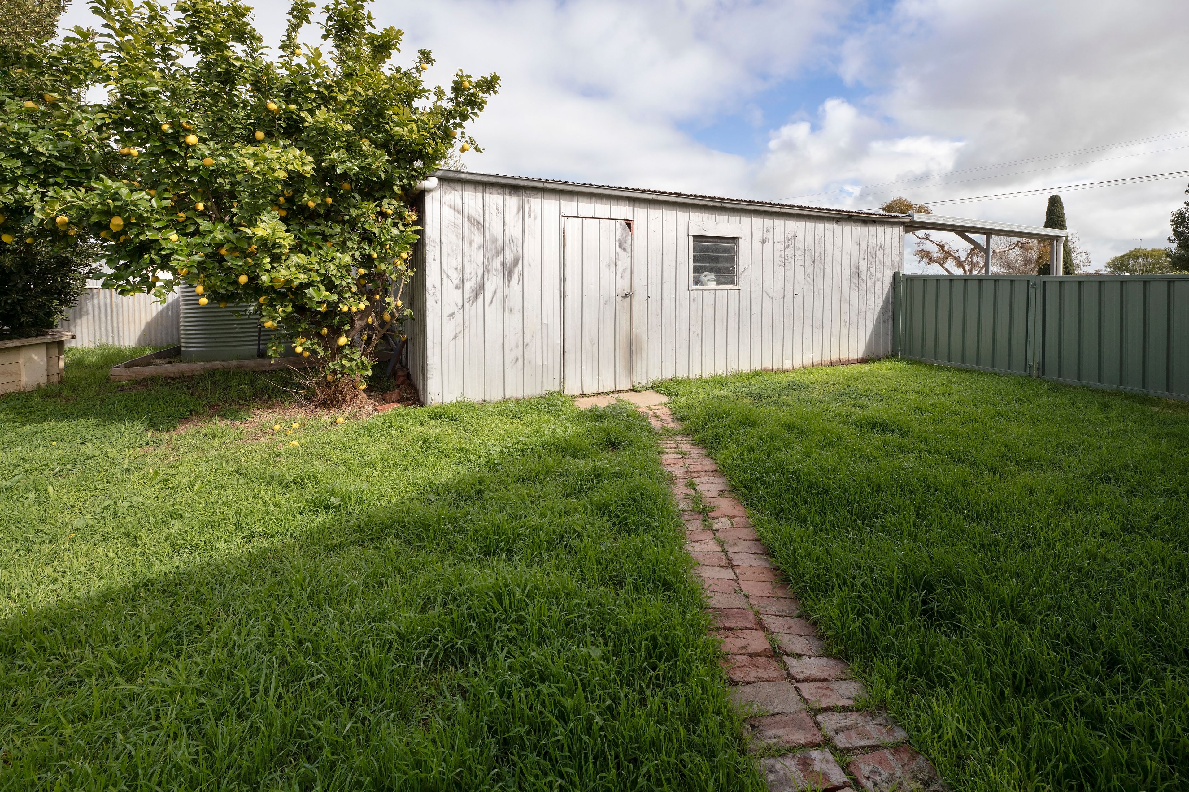 45 Marraboor Street — photo 20 of 23