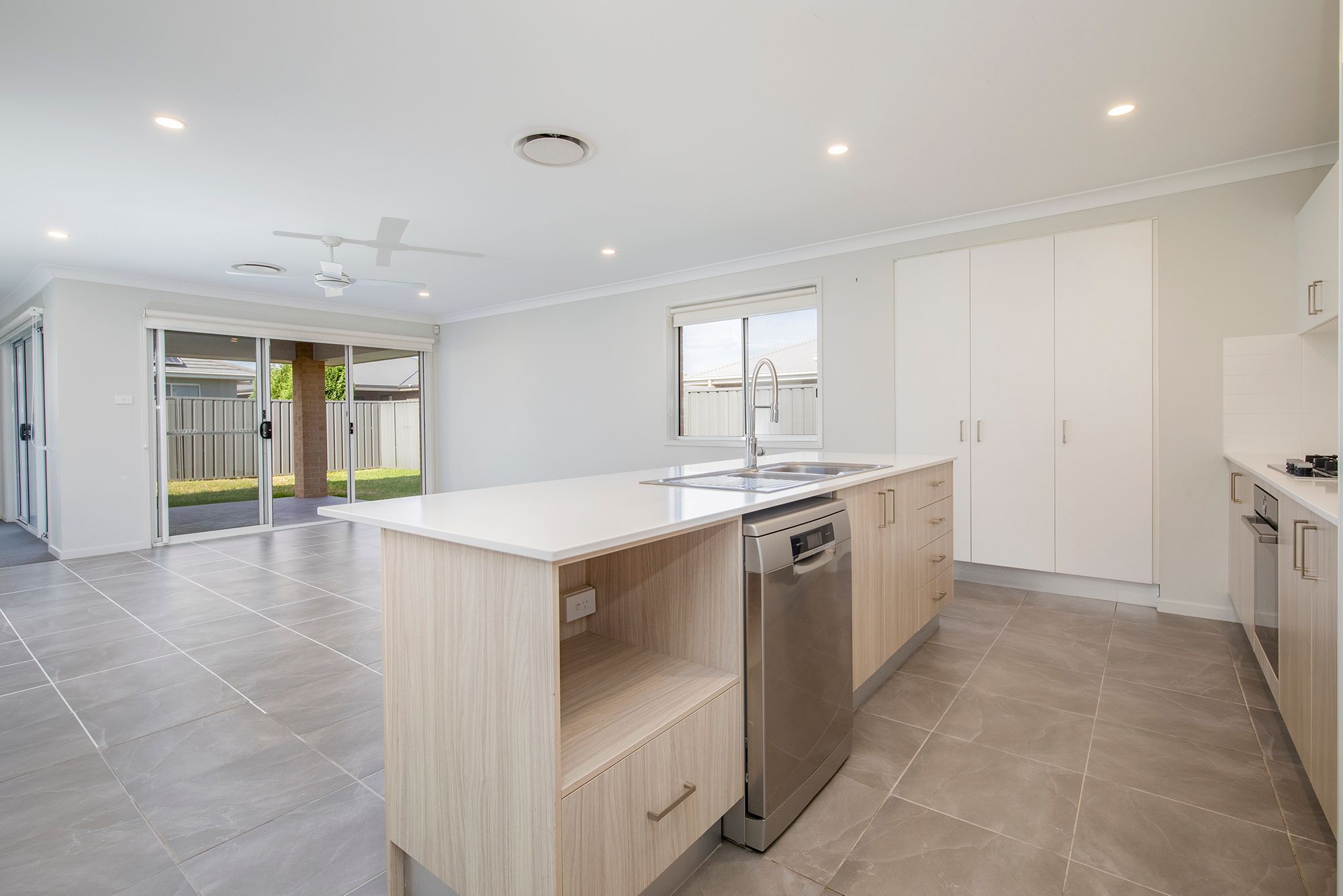 16 Foxtail Street, Fern Bay, NSW 2295