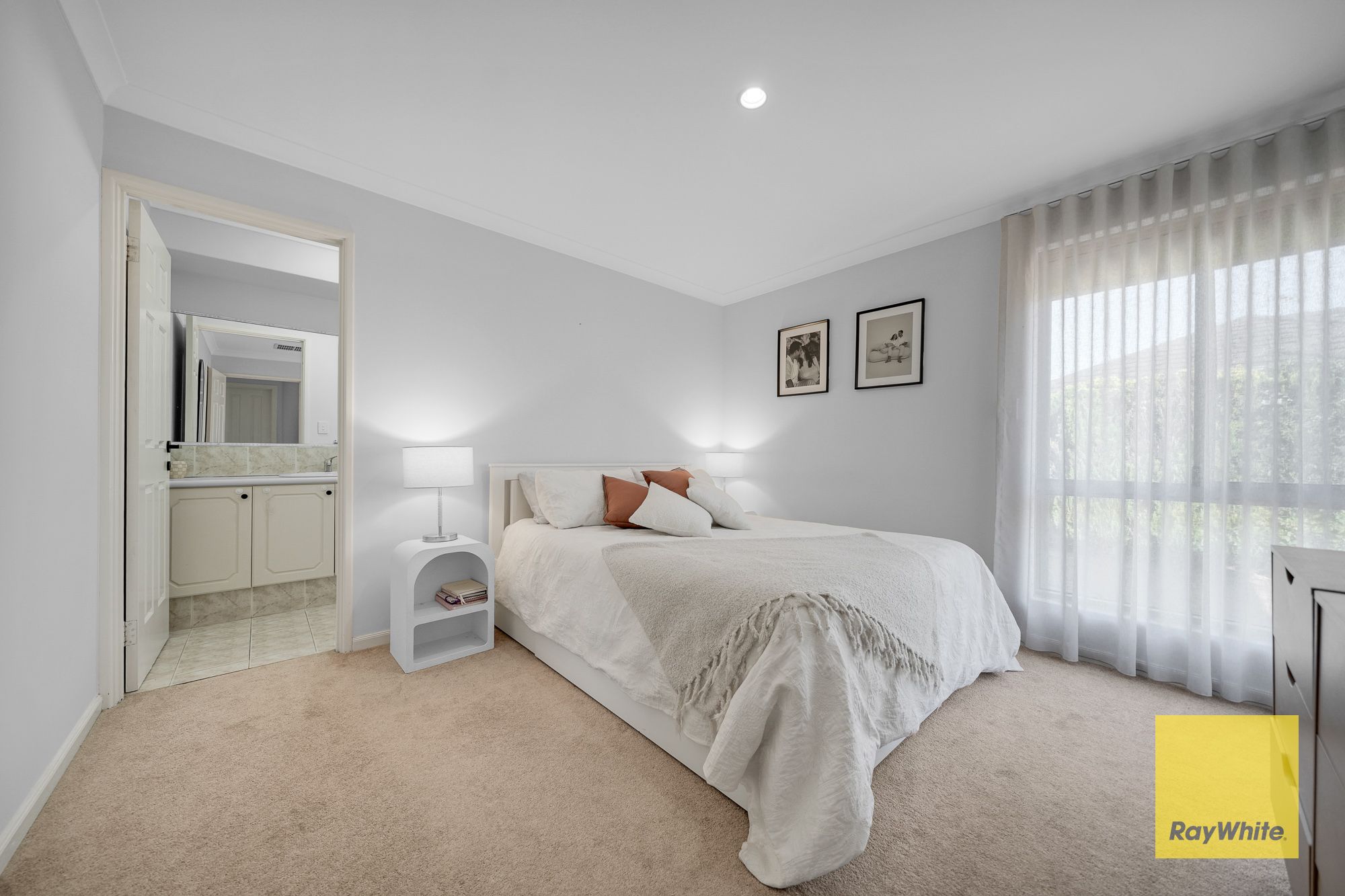 58B Blythe Avenue — photo 8 of 27