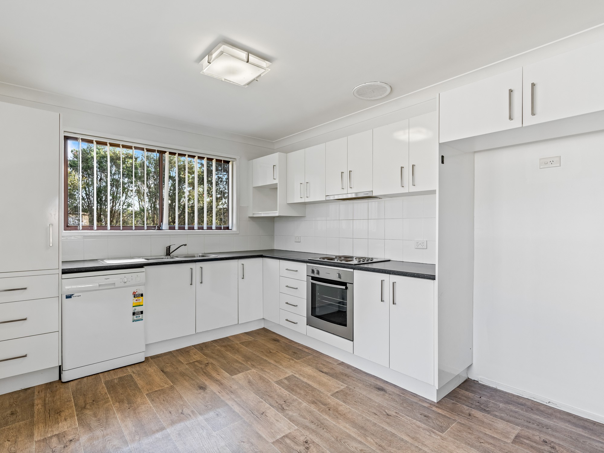 22 Robertson Road, Killarney Vale, NSW 2261