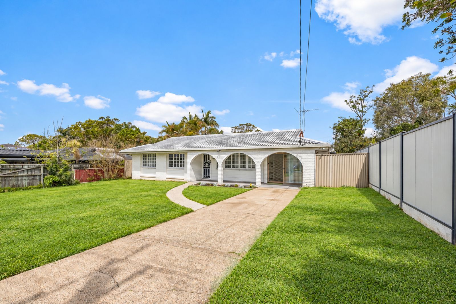 21 Prince of Wales Parade — photo from Ray White Asset Management Alexandra Hills