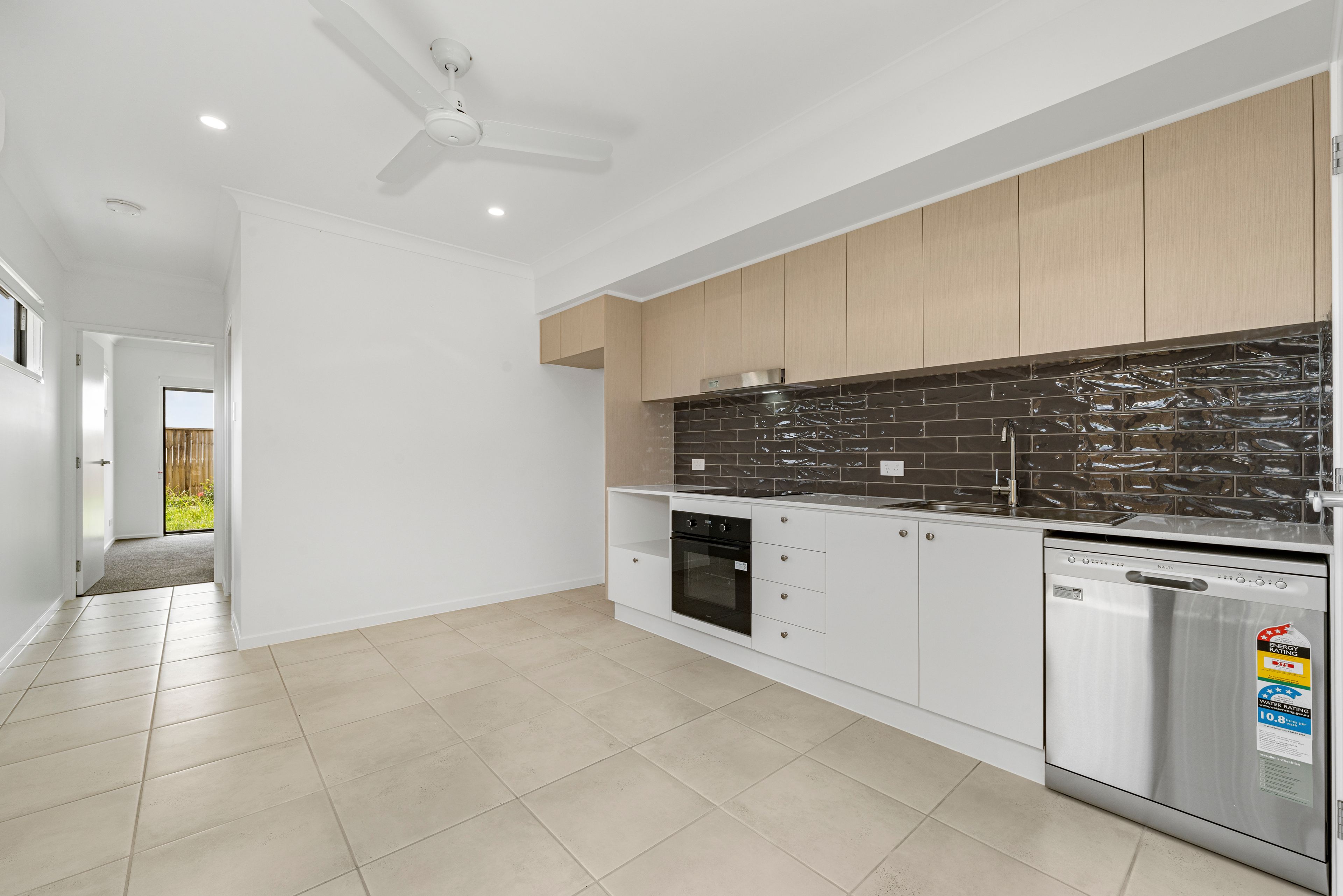 22B Magnetic Street, Morayfield, QLD 4506
