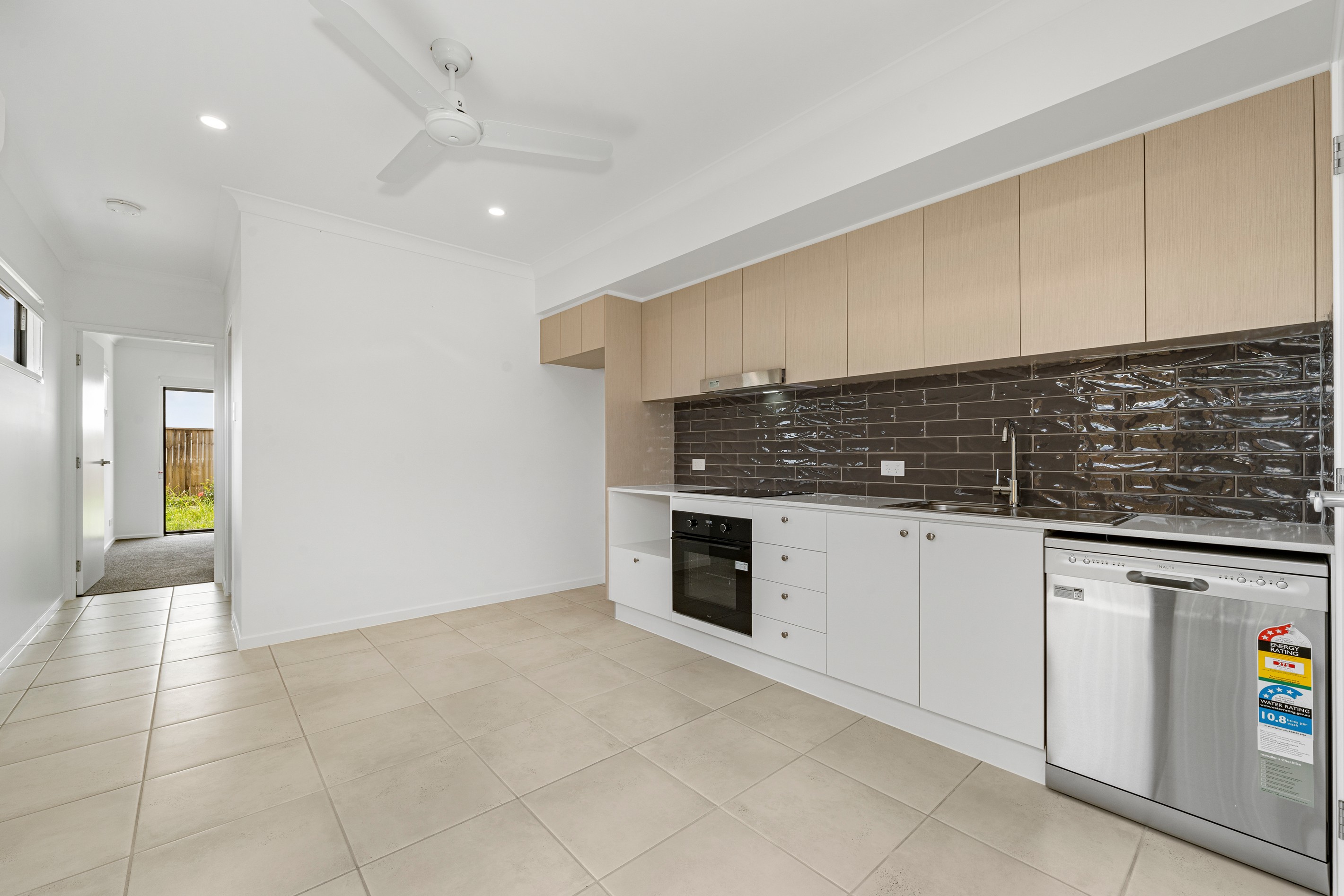 22B Magnetic Street, Morayfield, QLD 4506