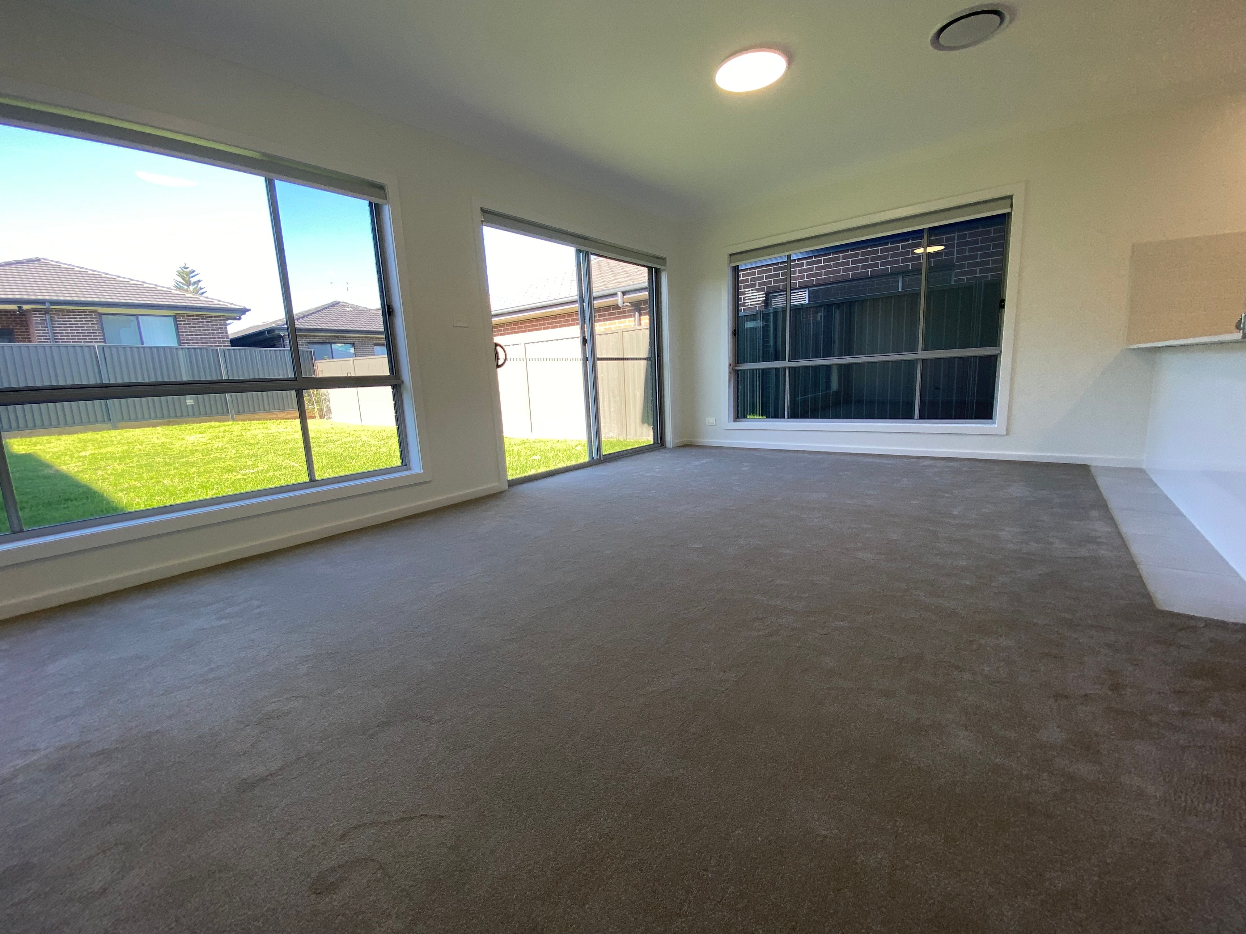 29 Swift Avenue — photo 14 of 27