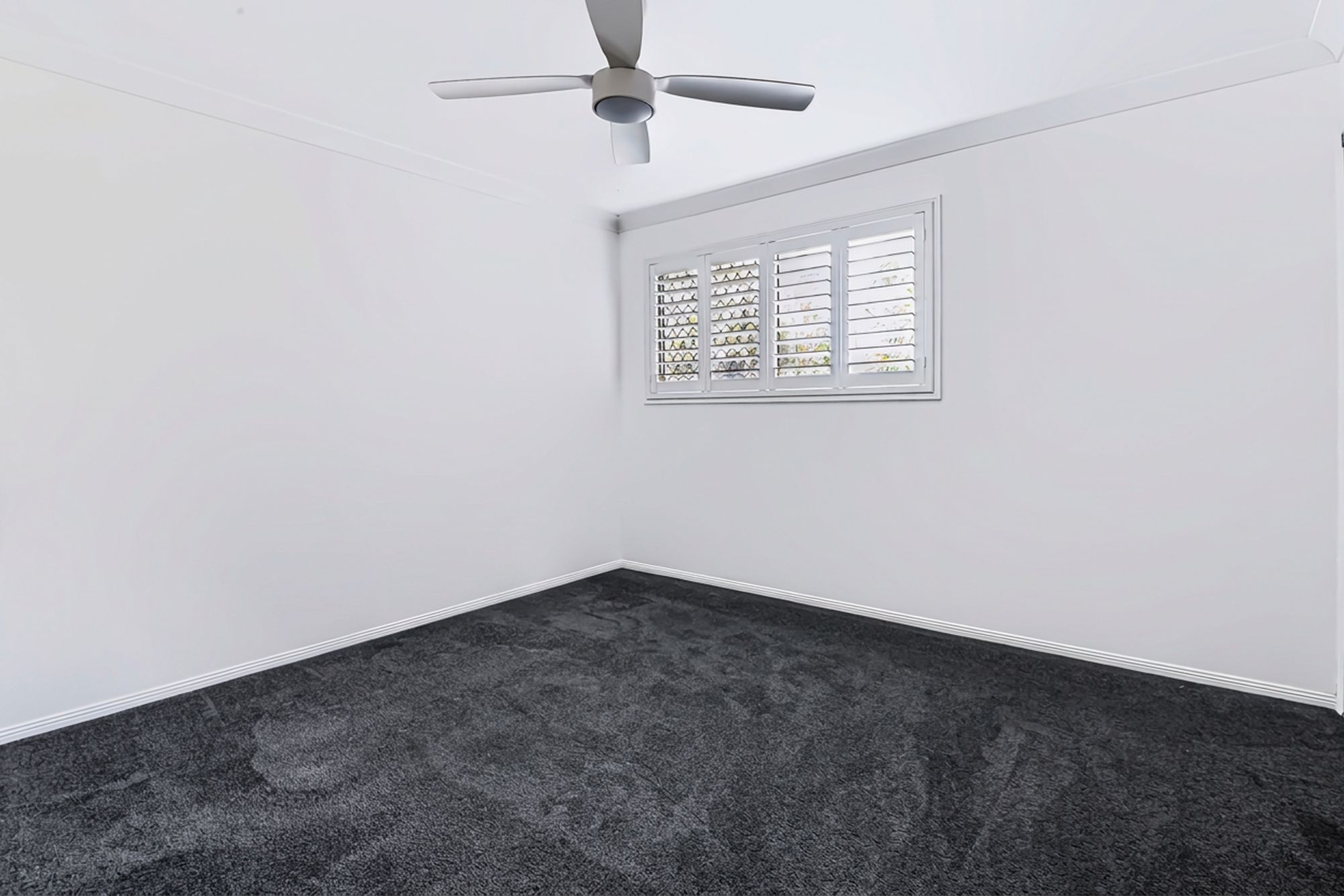 21 Karajini Crescent — photo 13 of 17