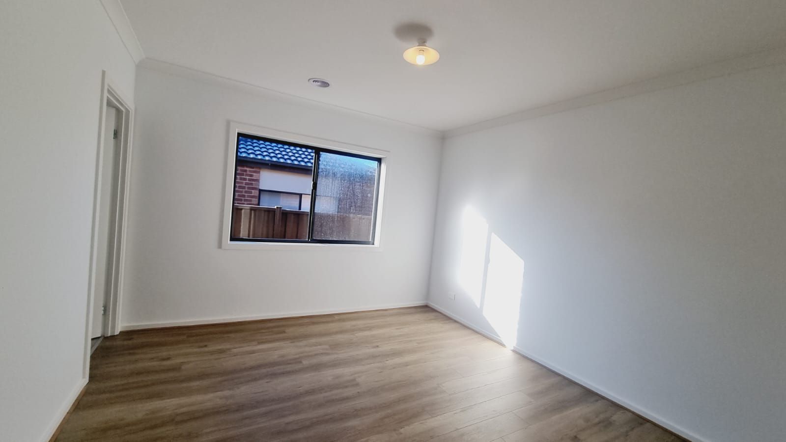 3 Cowal Street — photo 11 of 17