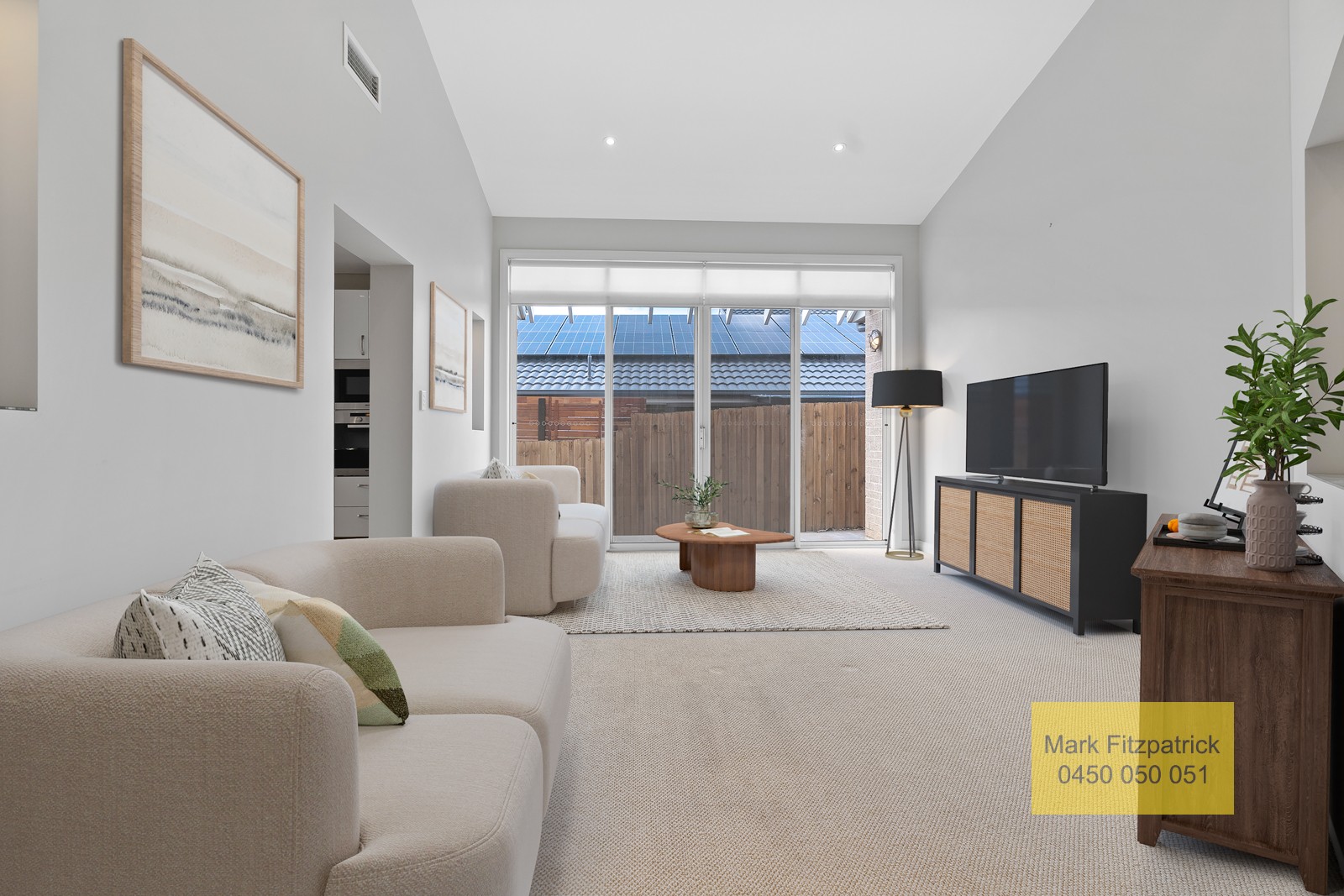 8 Adams Circuit, Elderslie, NSW 2570