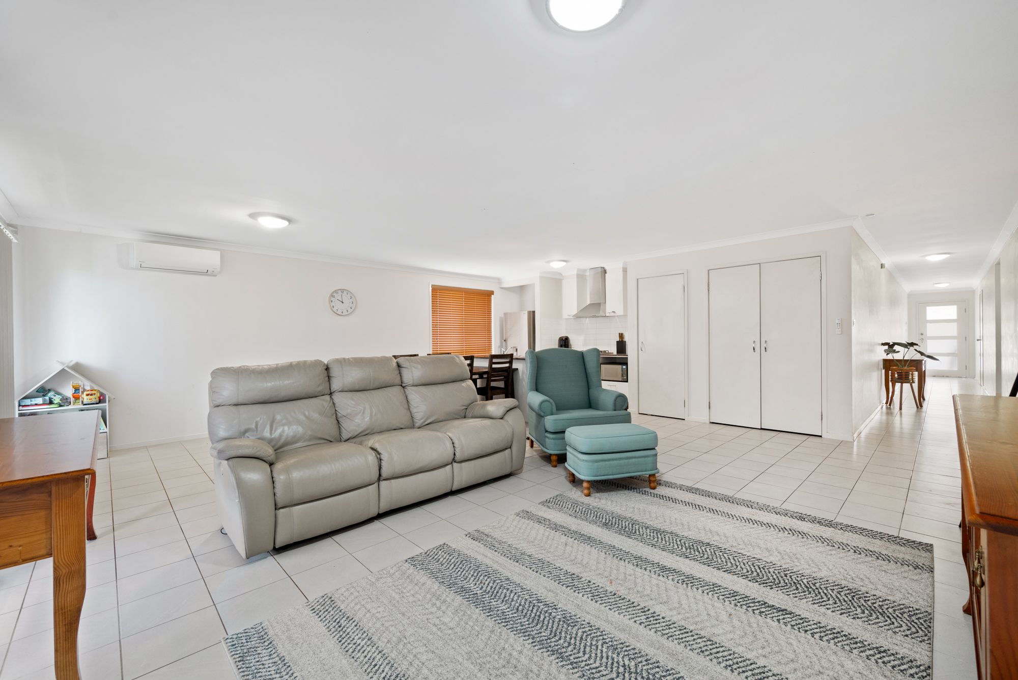 47 & 47a Jubilee Circuit, Rosemeadow, NSW 2560