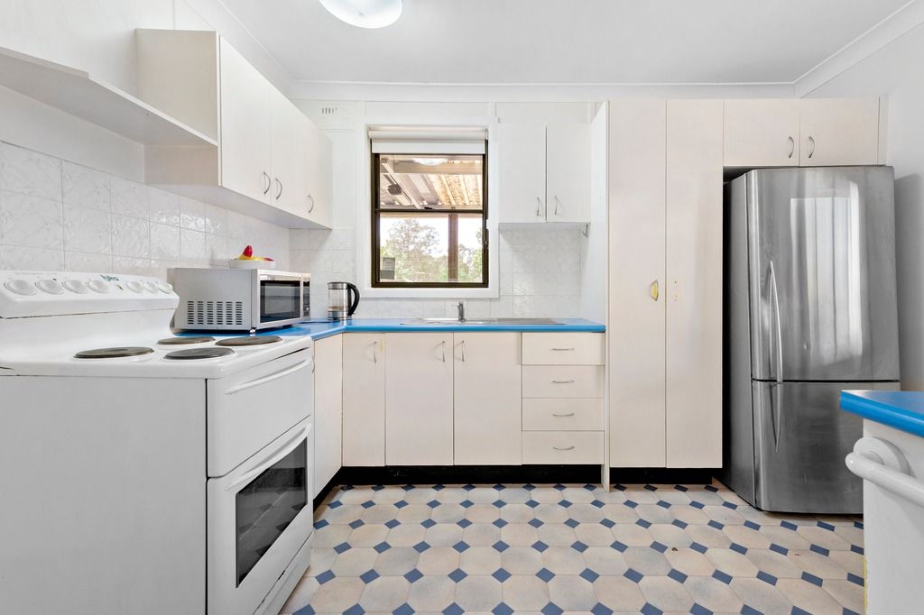 64 Magnolia Street — photo 4 of 18