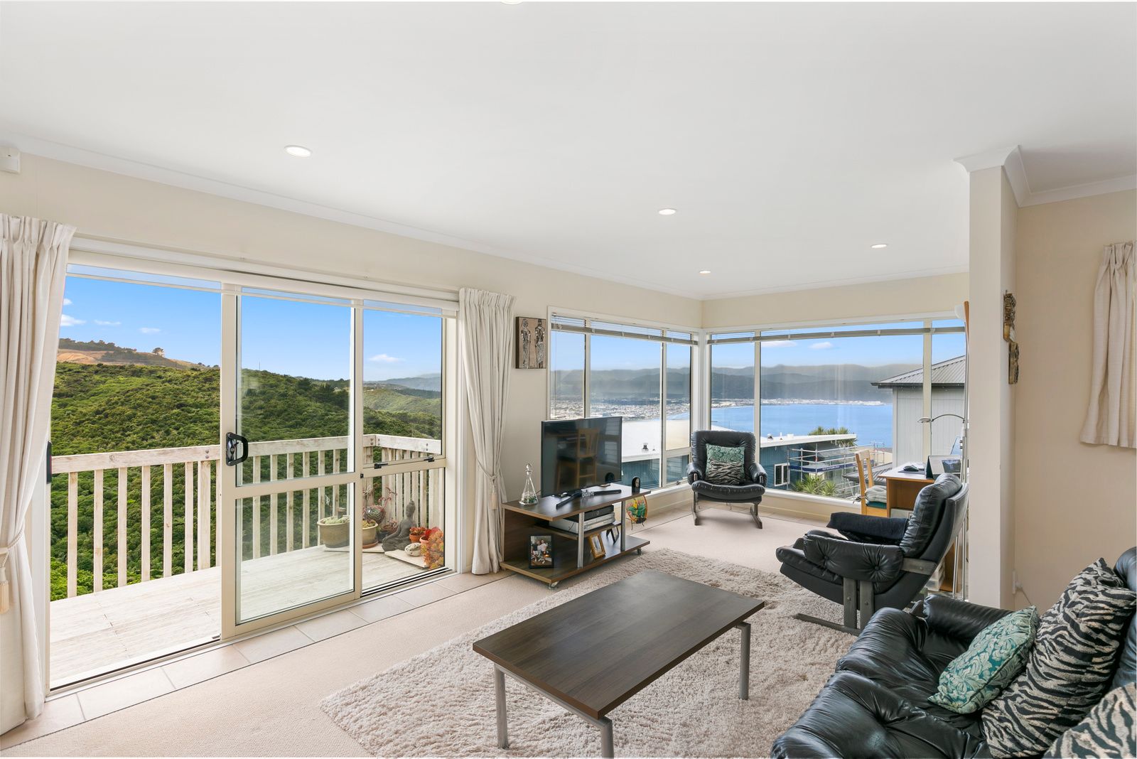 35 Tamworth Crescent, Newlands, Wellington City