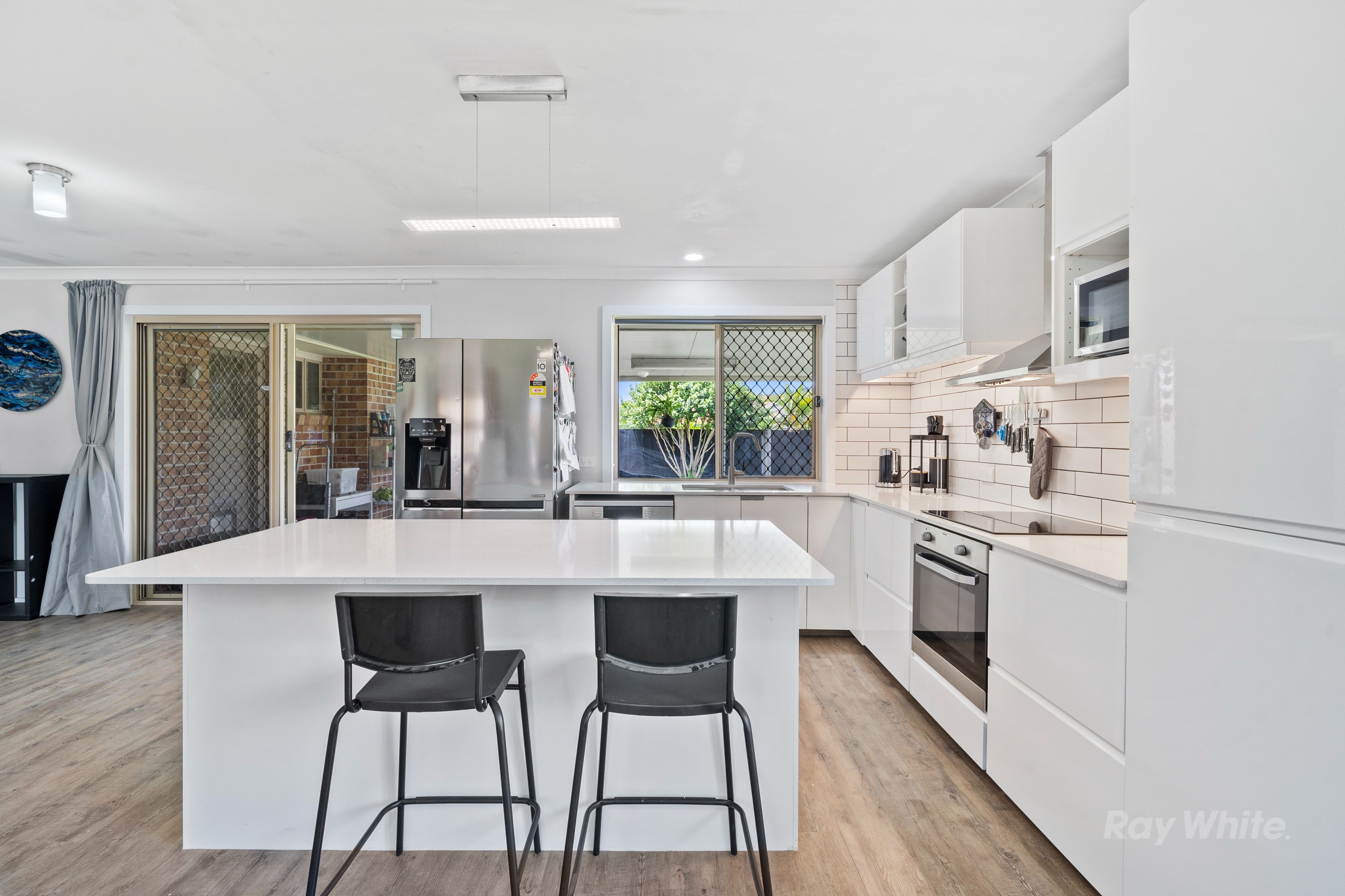 19 Nicole Place, Crestmead, QLD 4132