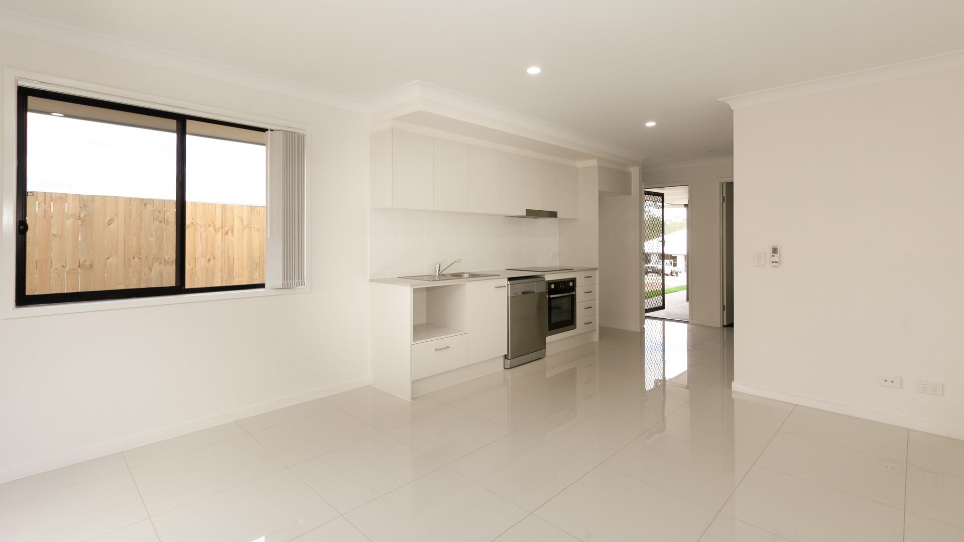 2/19 Larter Street, Brassall, QLD 4305