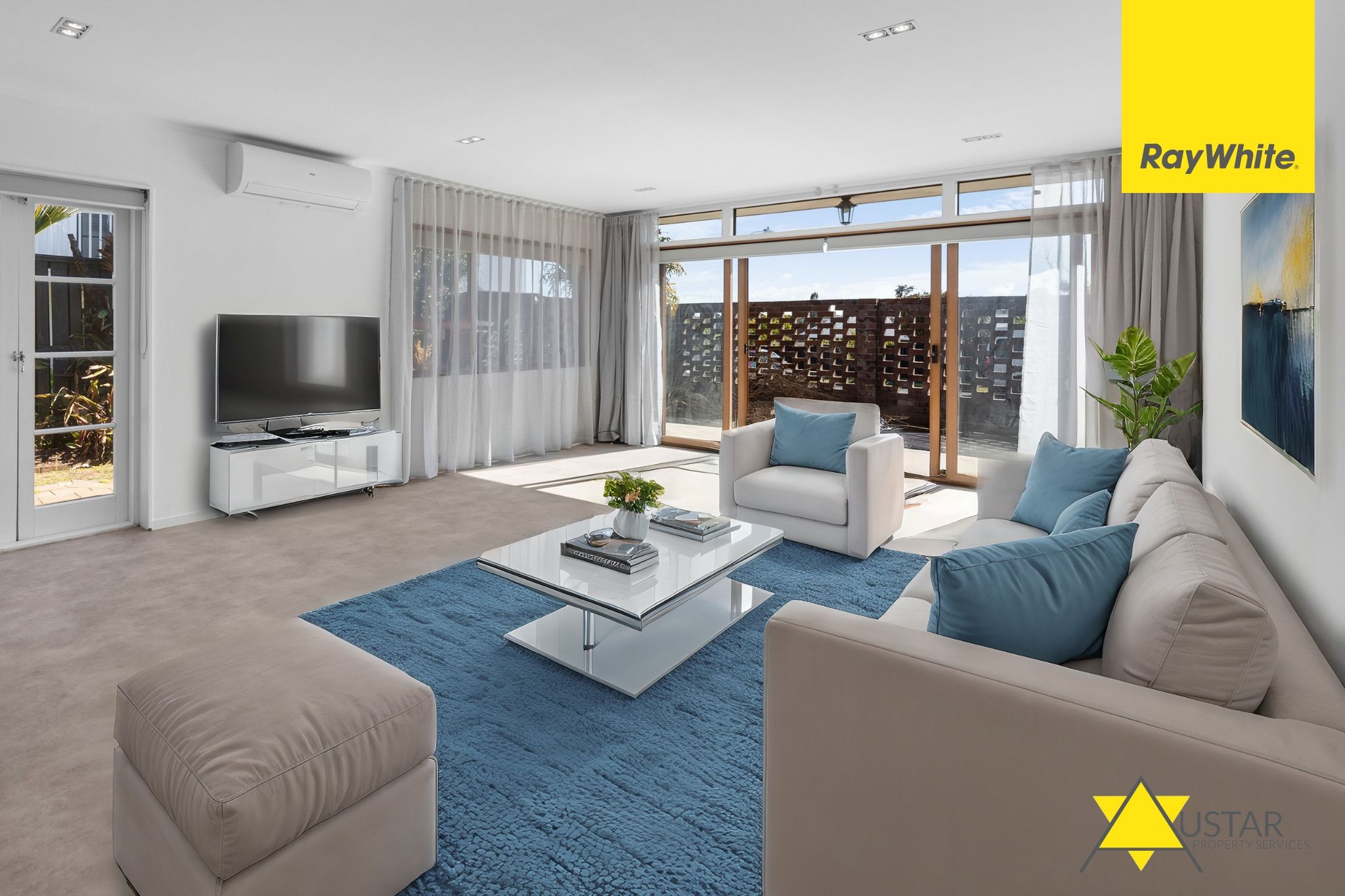 2/17 Hawkins Street, Meadowbank, Auckland City