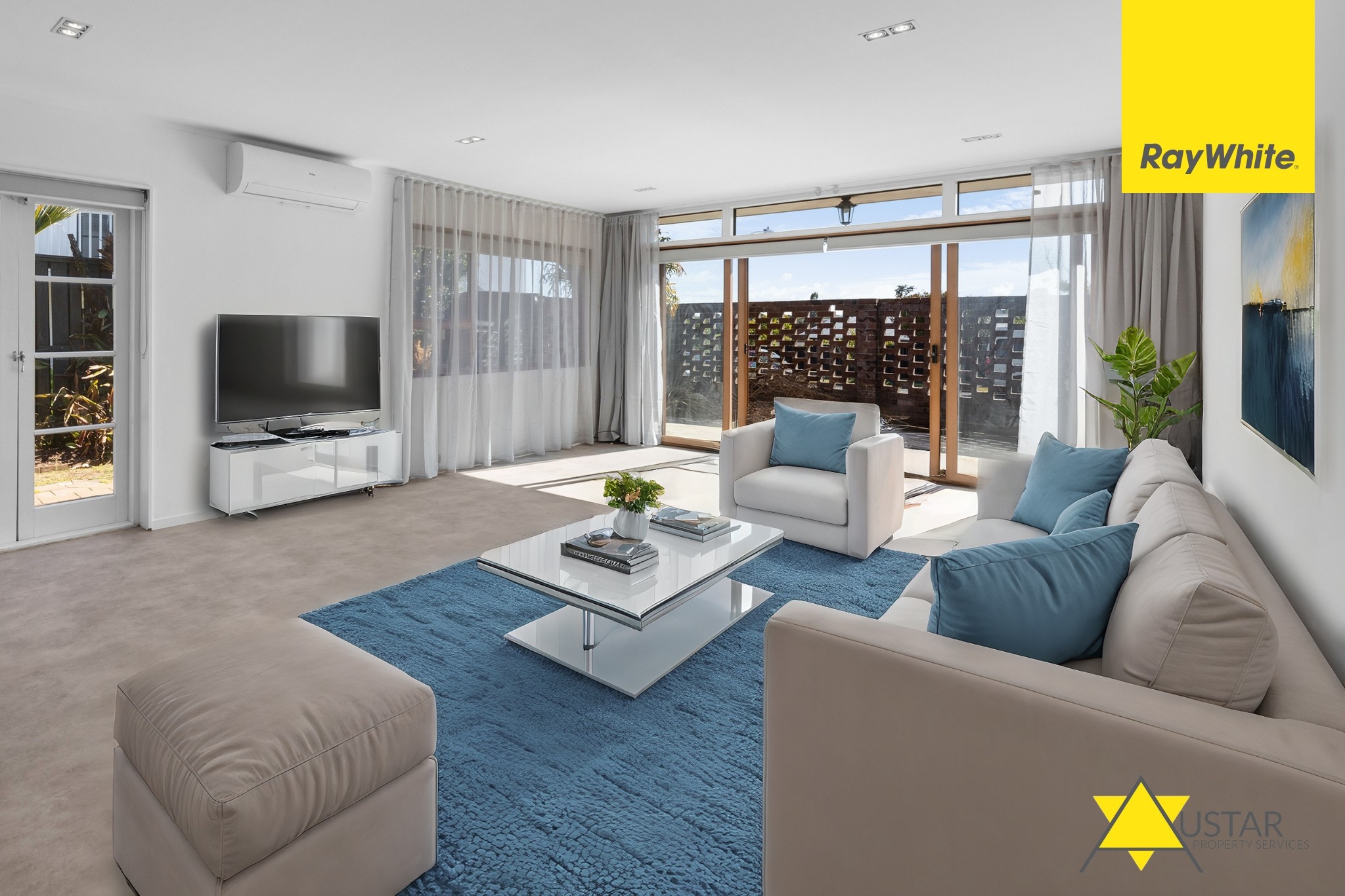 2/17 Hawkins Street, Meadowbank, Auckland City