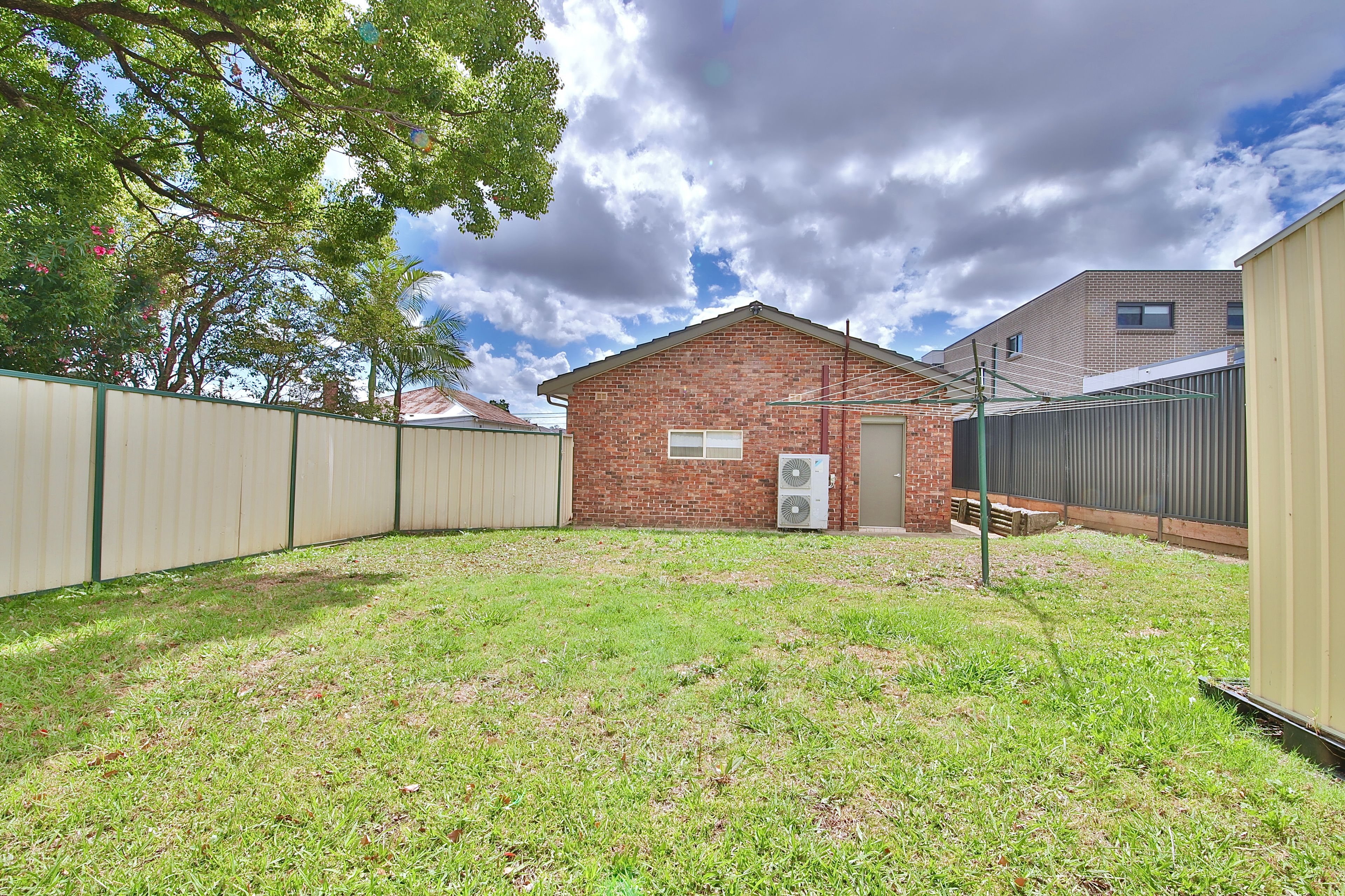 30A Pringle Avenue — photo 12 of 12