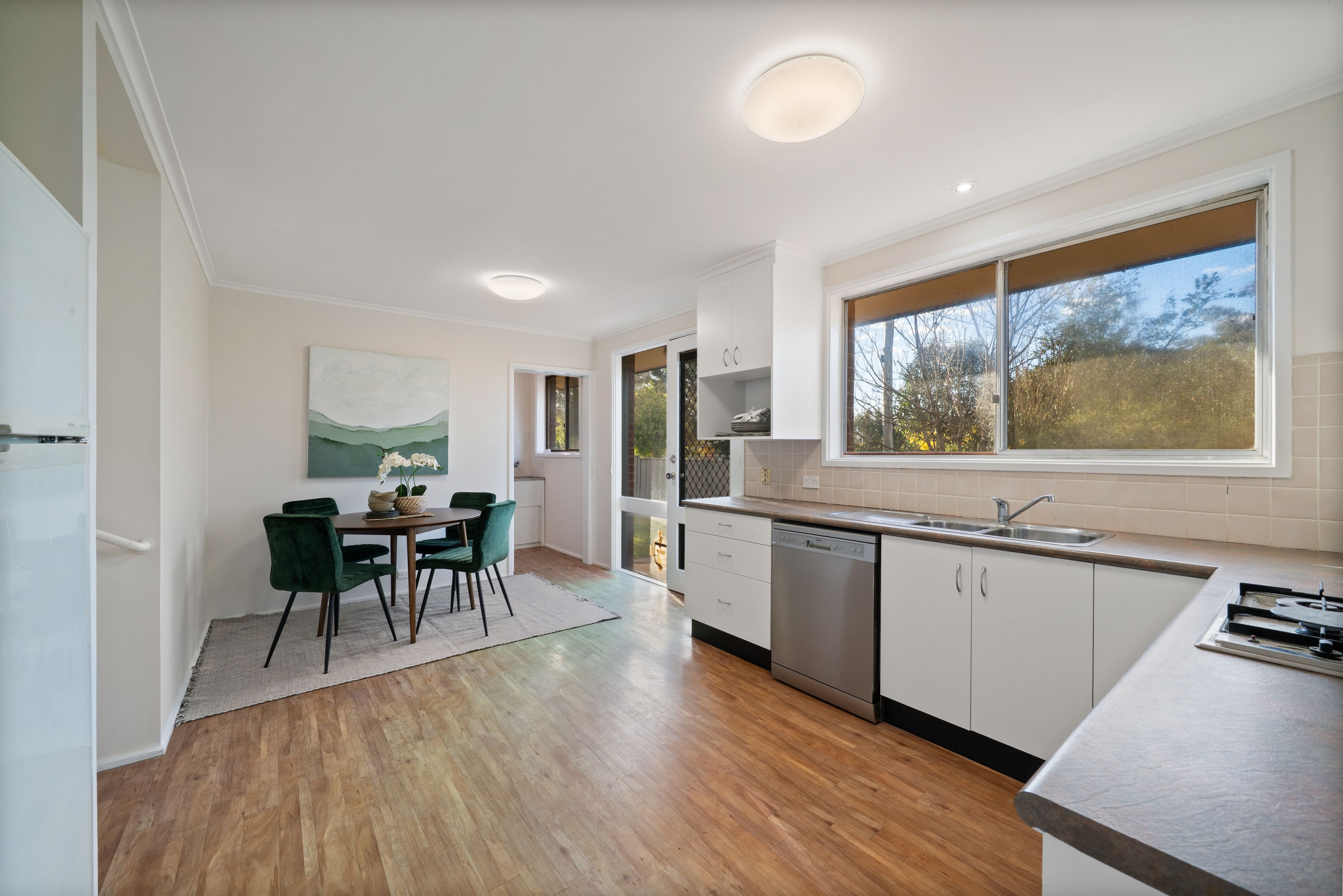 4 O'sullivan Street — photo 4 of 24