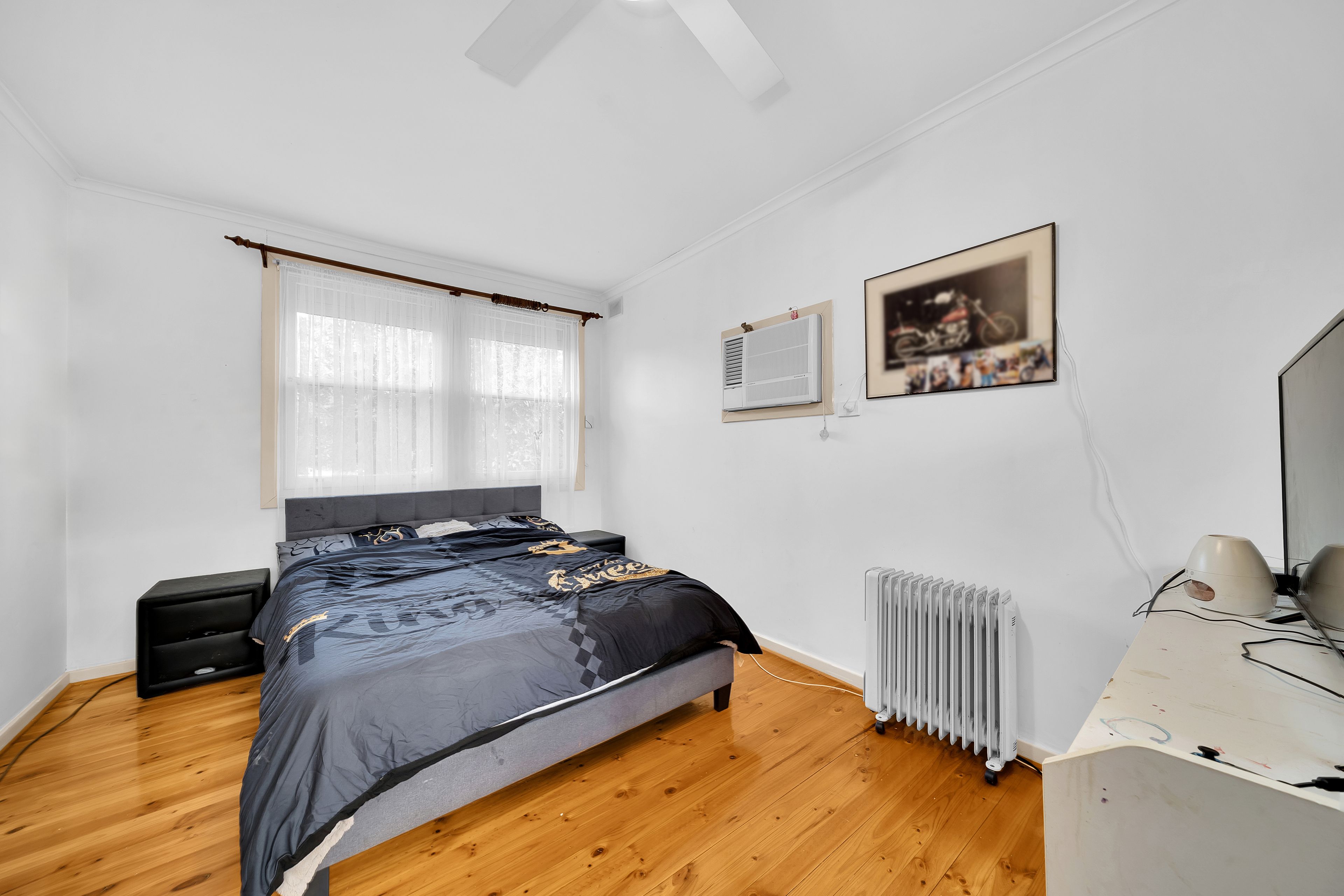 16 Burley Road — photo 10 of 19