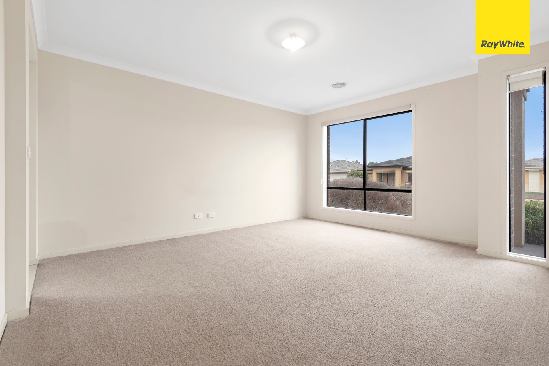 100 Black Dog Drive, Brookfield, VIC 3338